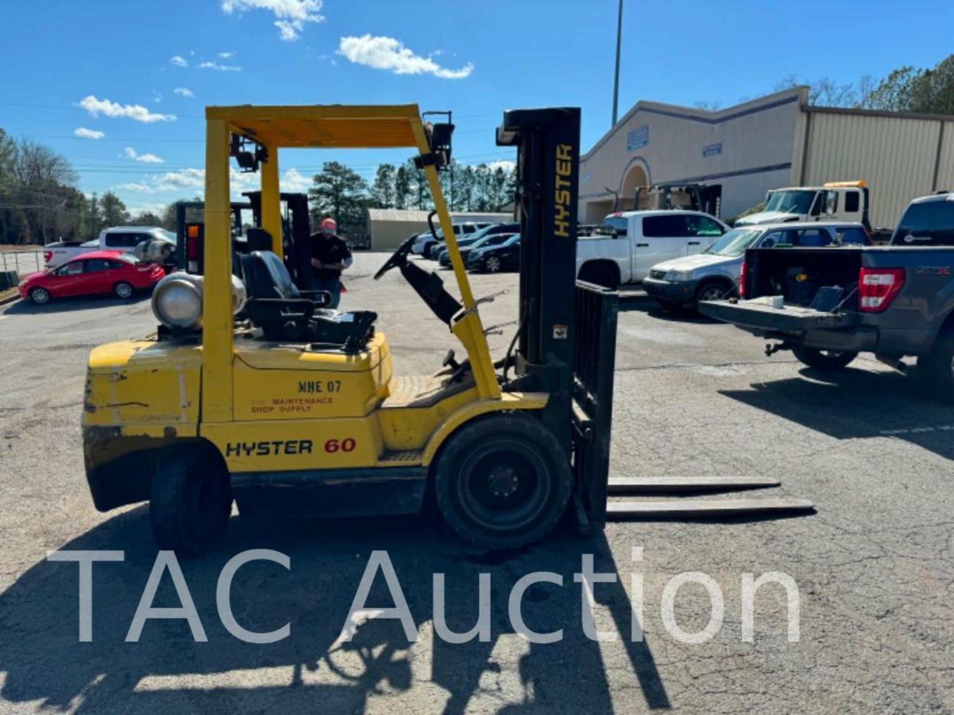 Hyster H60XM 6,000lb Forklift - Image 4 of 29