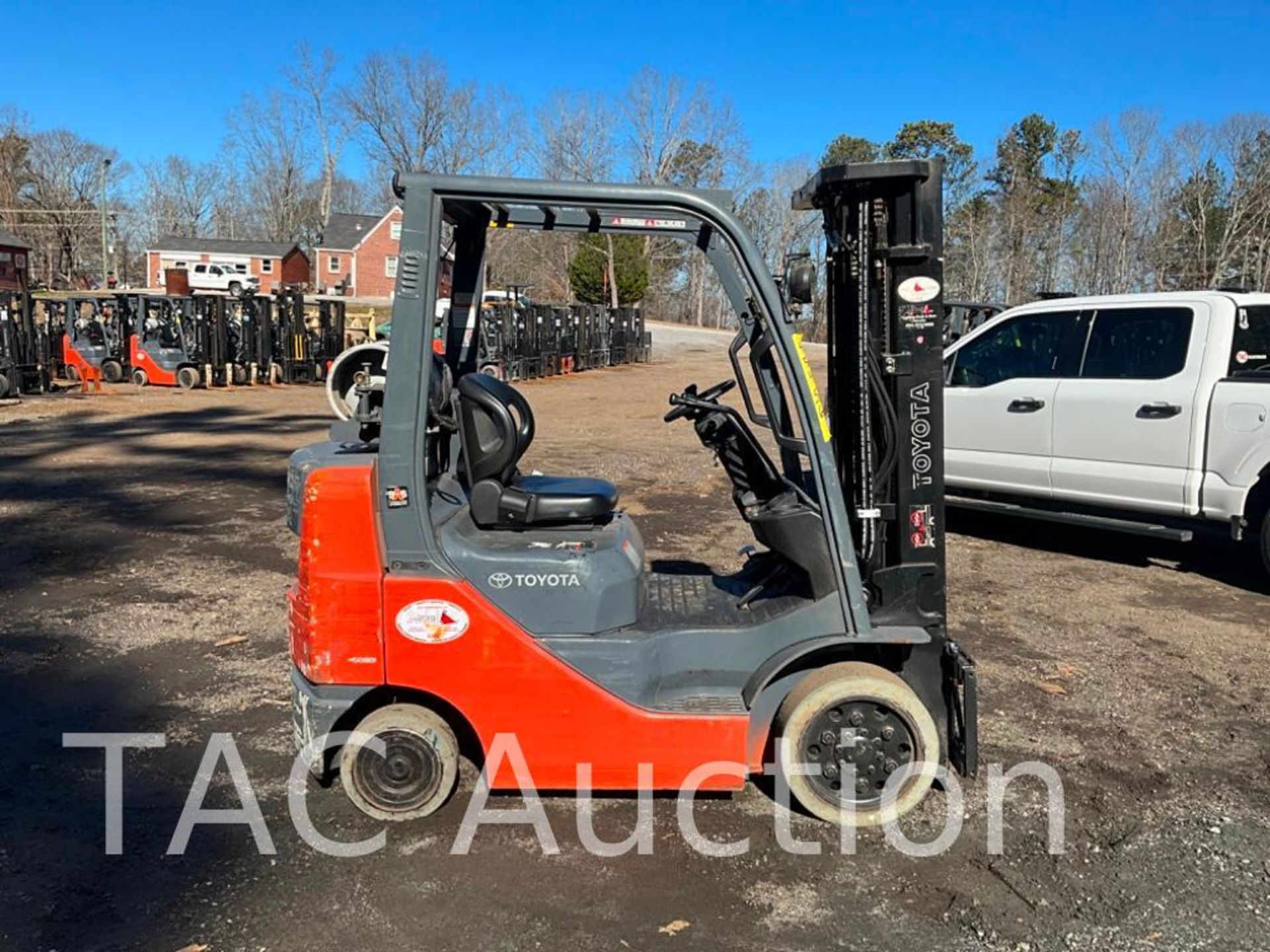 2013 Toyota 8FGCU25 5000lb Forklift - Image 6 of 27