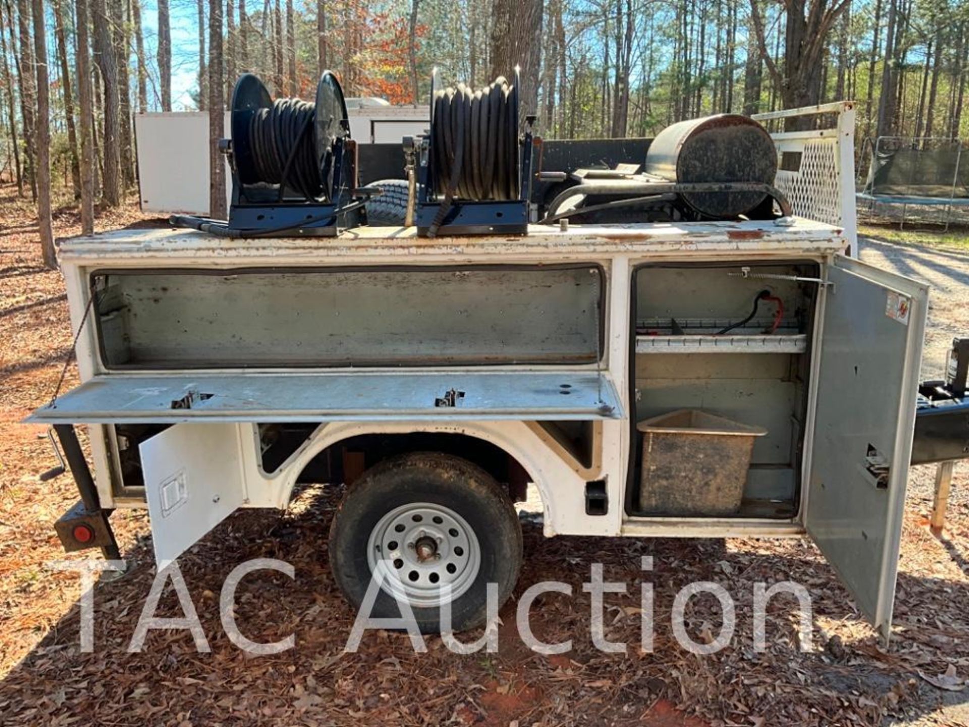 Service Body Pressure Washing Trailer - Image 9 of 18