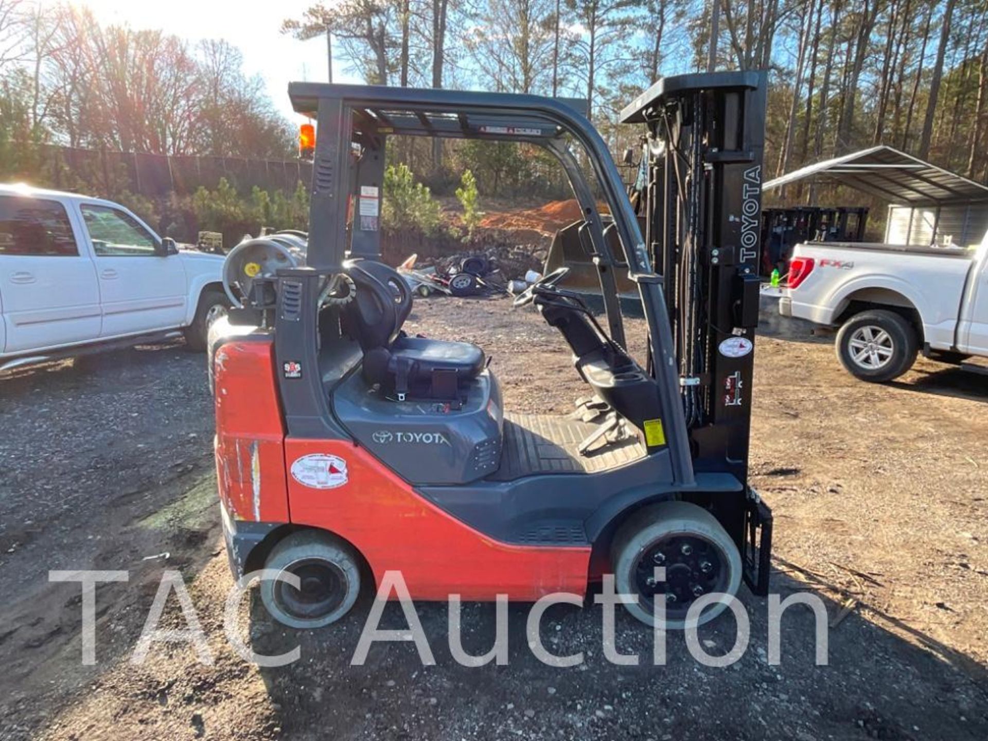 2013 Toyota 8FGCU25 5000lb Forklift - Image 6 of 28