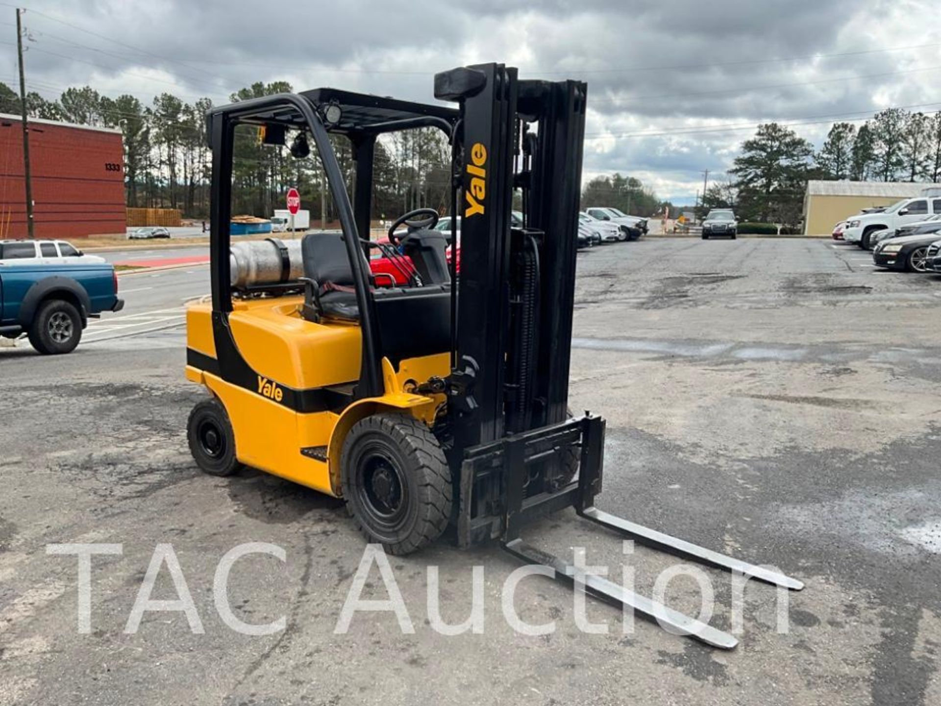 2014 Yale LP050 5000lb Forklift - Image 7 of 32