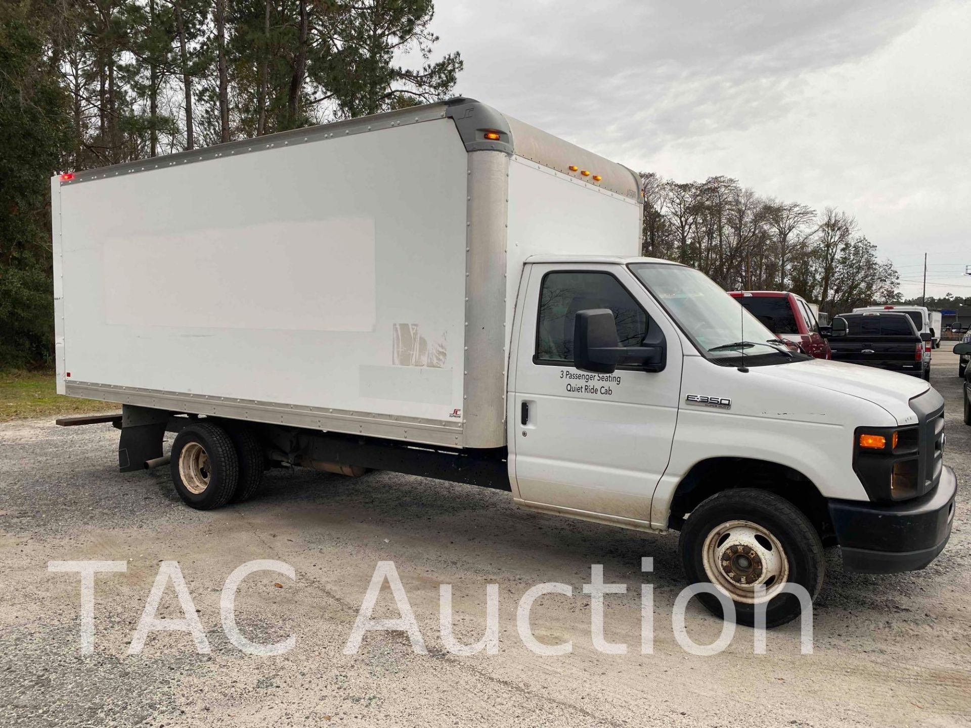 2016 Ford E-350 16ft Box Truck - Image 3 of 52