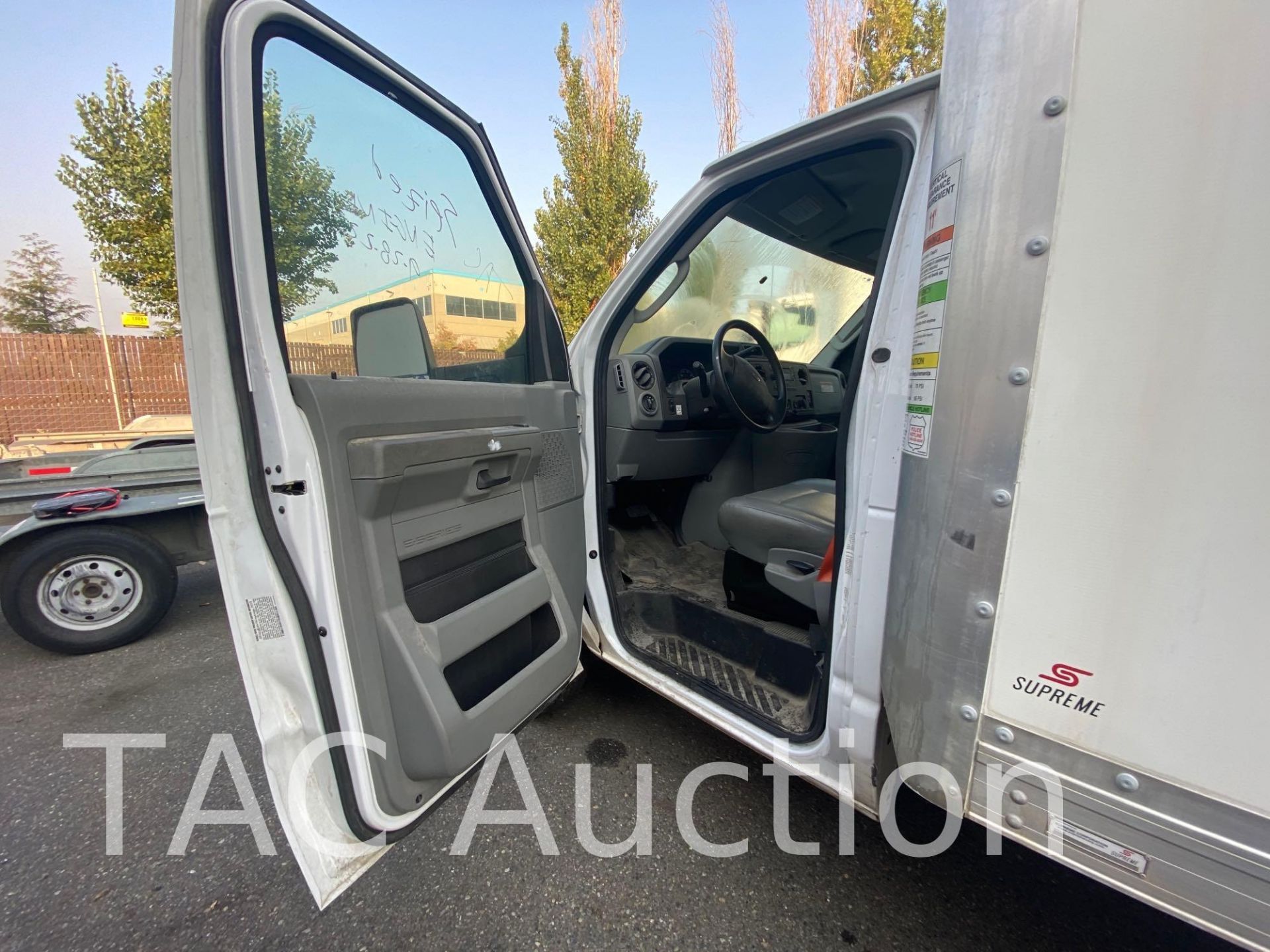 2019 Ford E-350 16ft Box Truck - Image 8 of 49