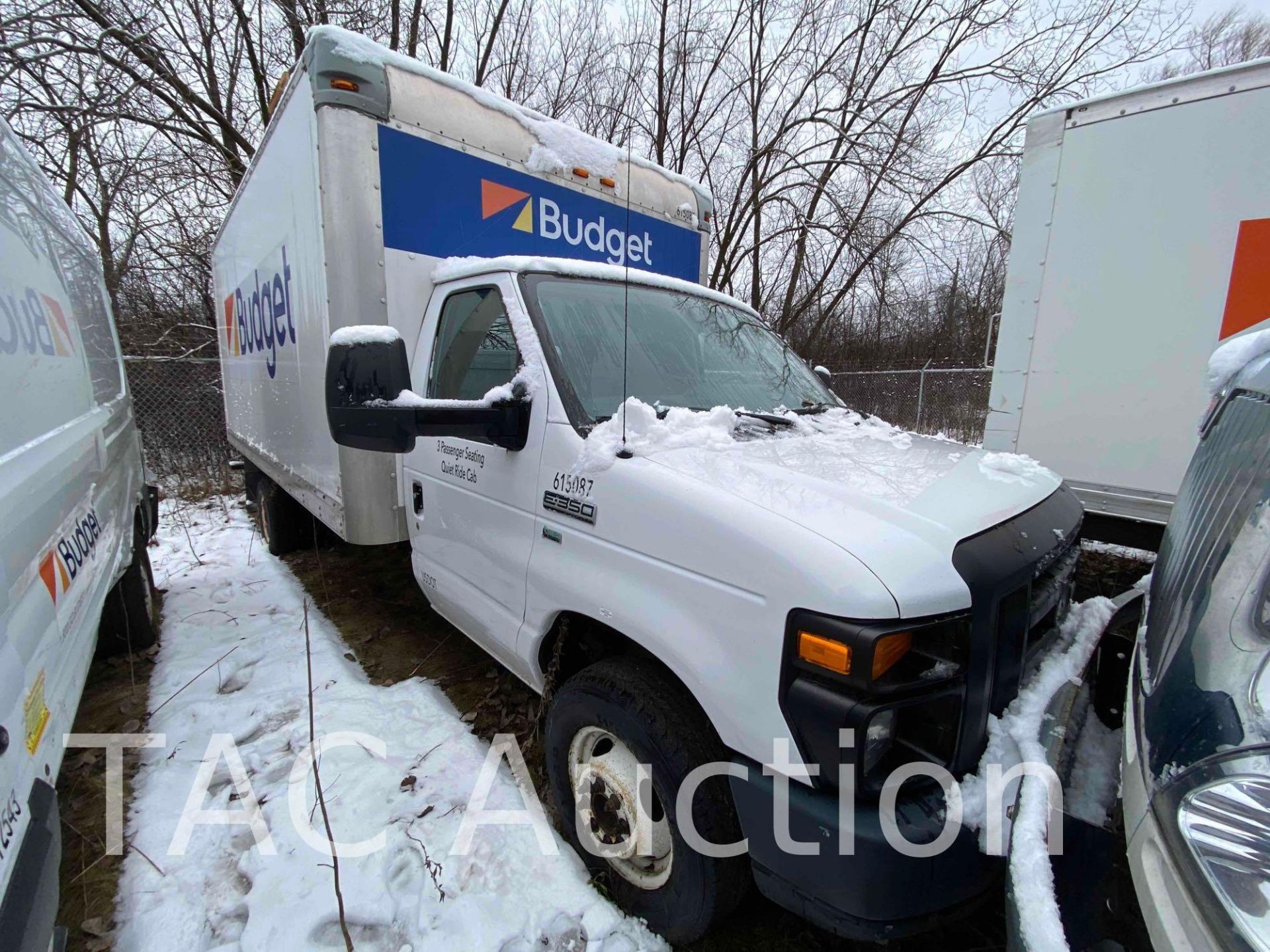 2016 Ford E-350 16ft Box Truck - Image 4 of 43