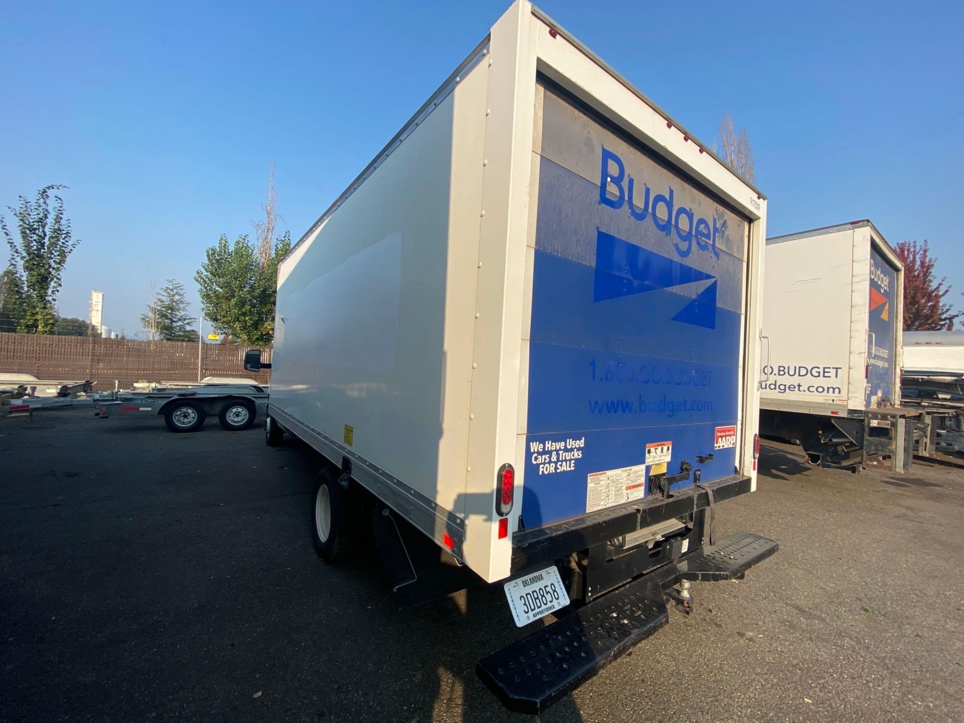 2019 Ford E-350 16ft Box Truck - Image 2 of 49