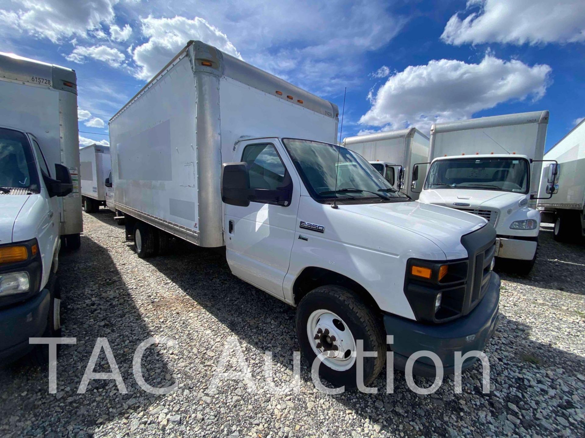2015 Ford E-350 16ft Box Truck - Image 3 of 50