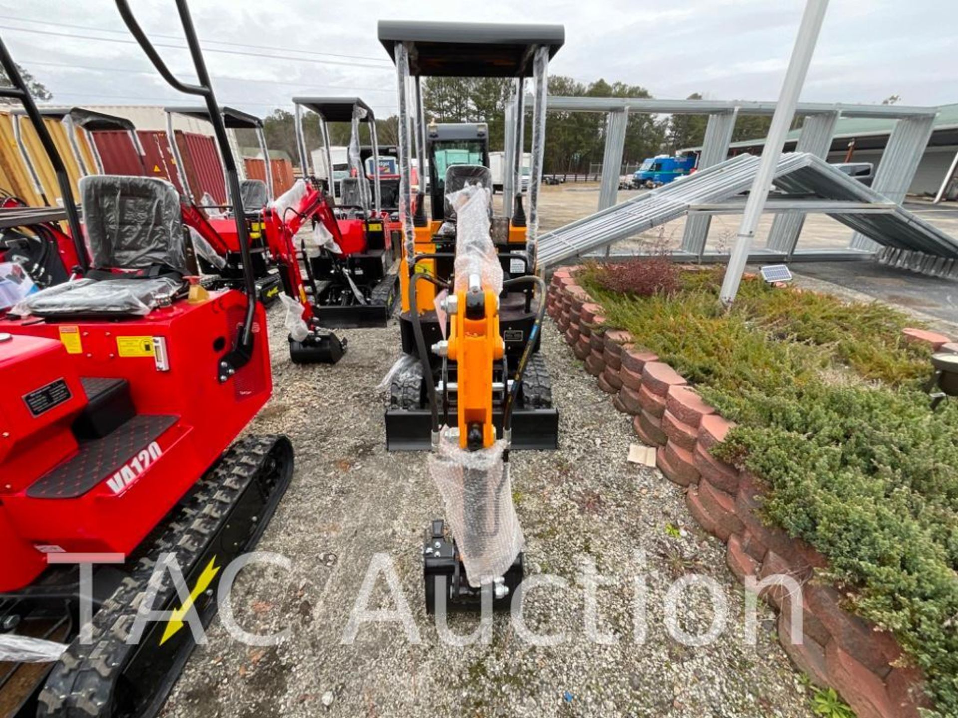 New 2023 MIVA Mini Excavator - Image 9 of 23