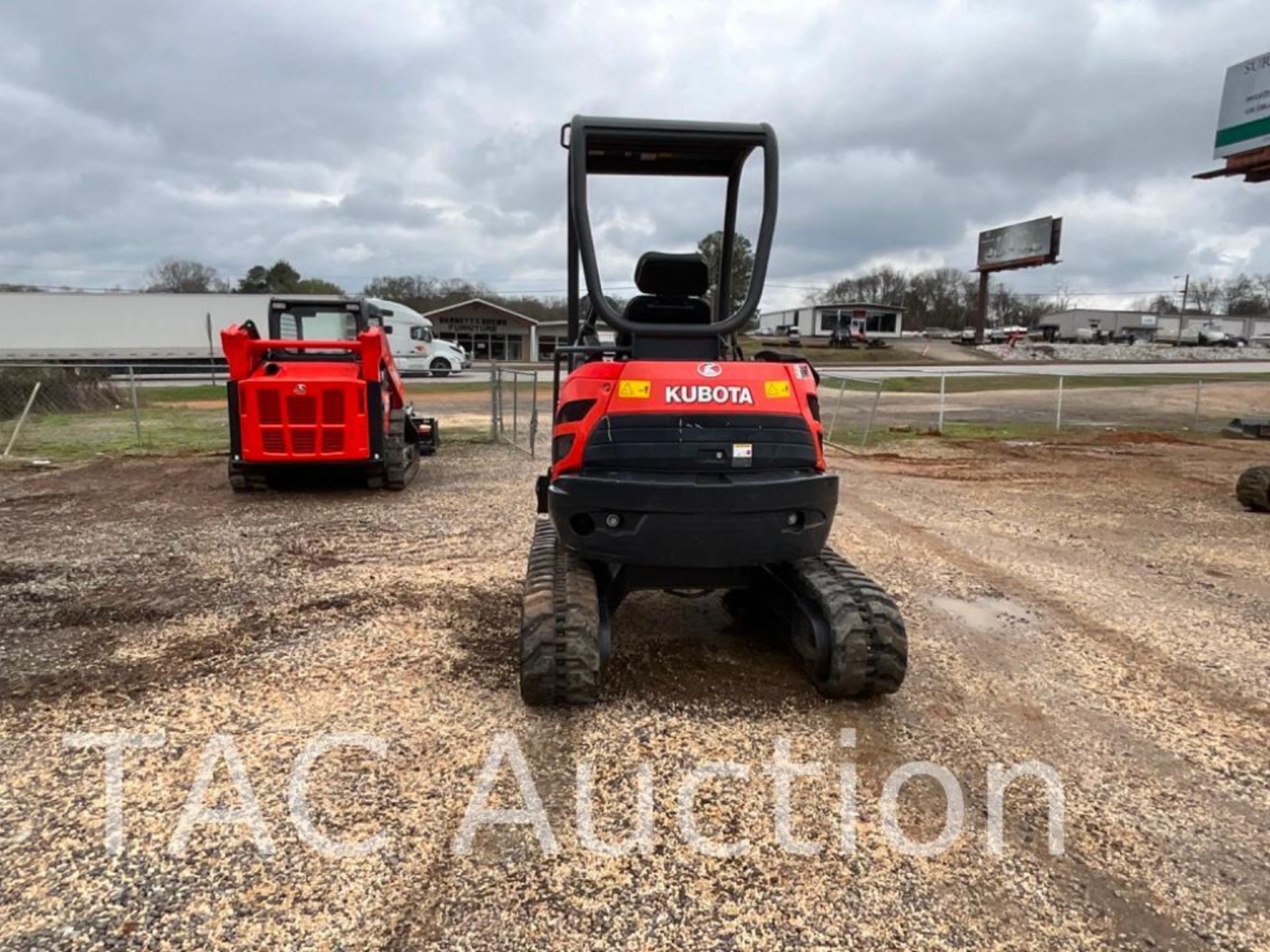 2019 Kubota U25 Mini Excavator - Image 2 of 12