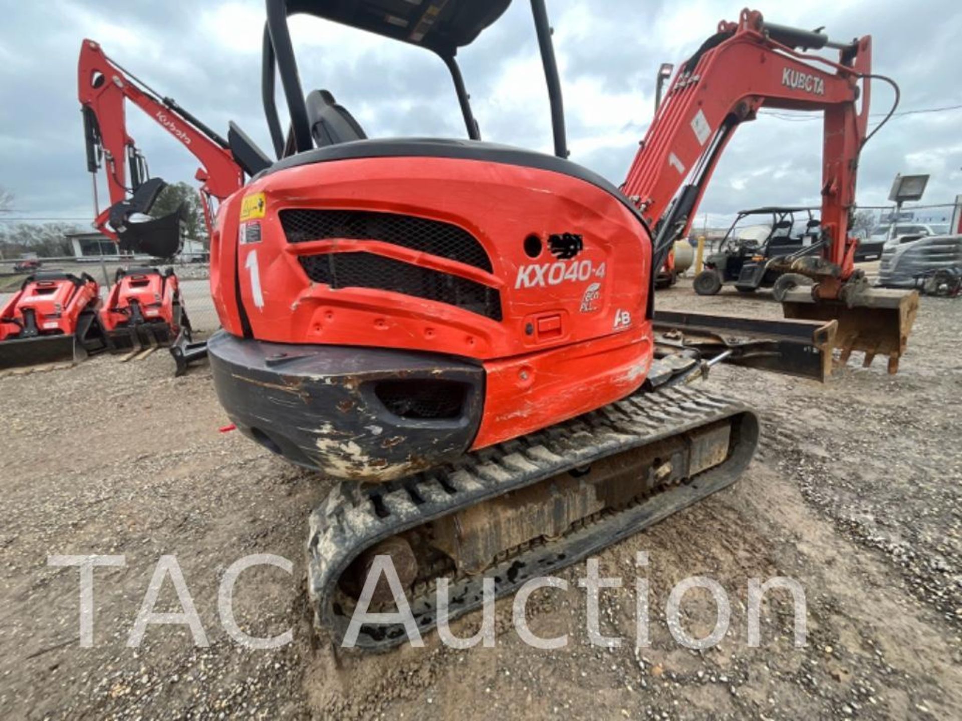 2019 Kubota KX040 Mini Excavator - Image 4 of 11