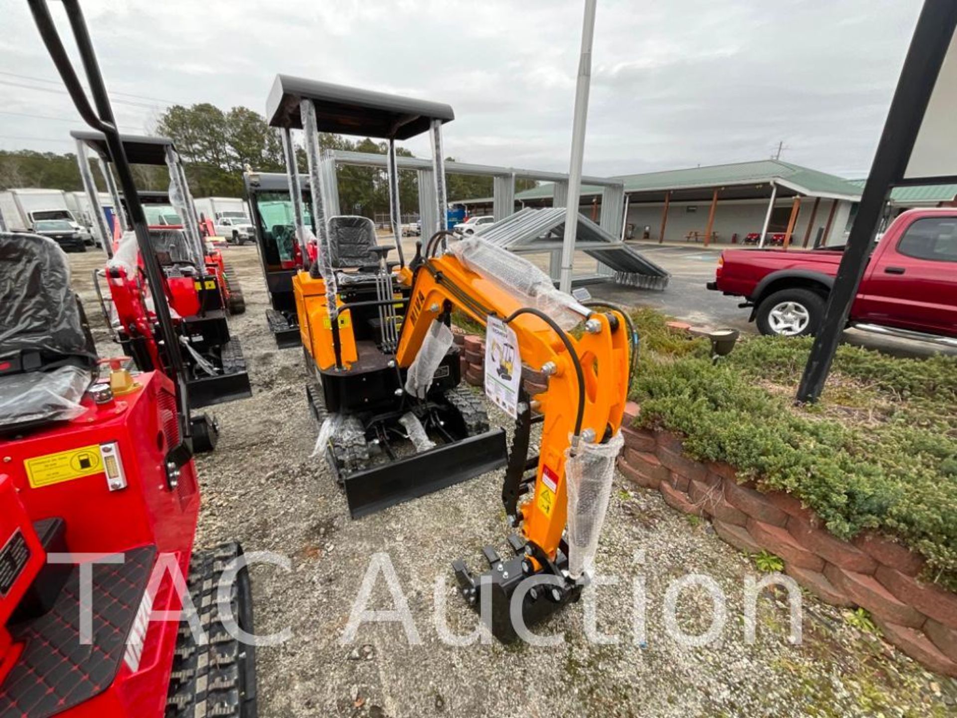 New 2023 MIVA Mini Excavator - Image 8 of 23