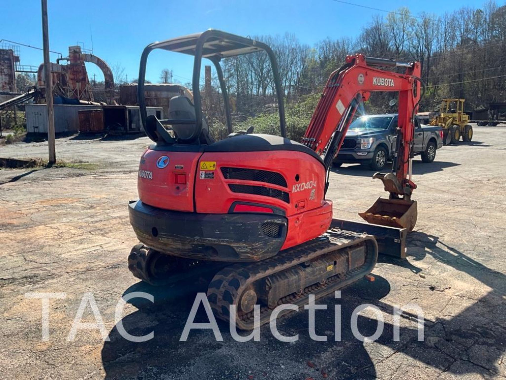 2017 Kubota KX040-4 Mini Excavator - Image 5 of 25