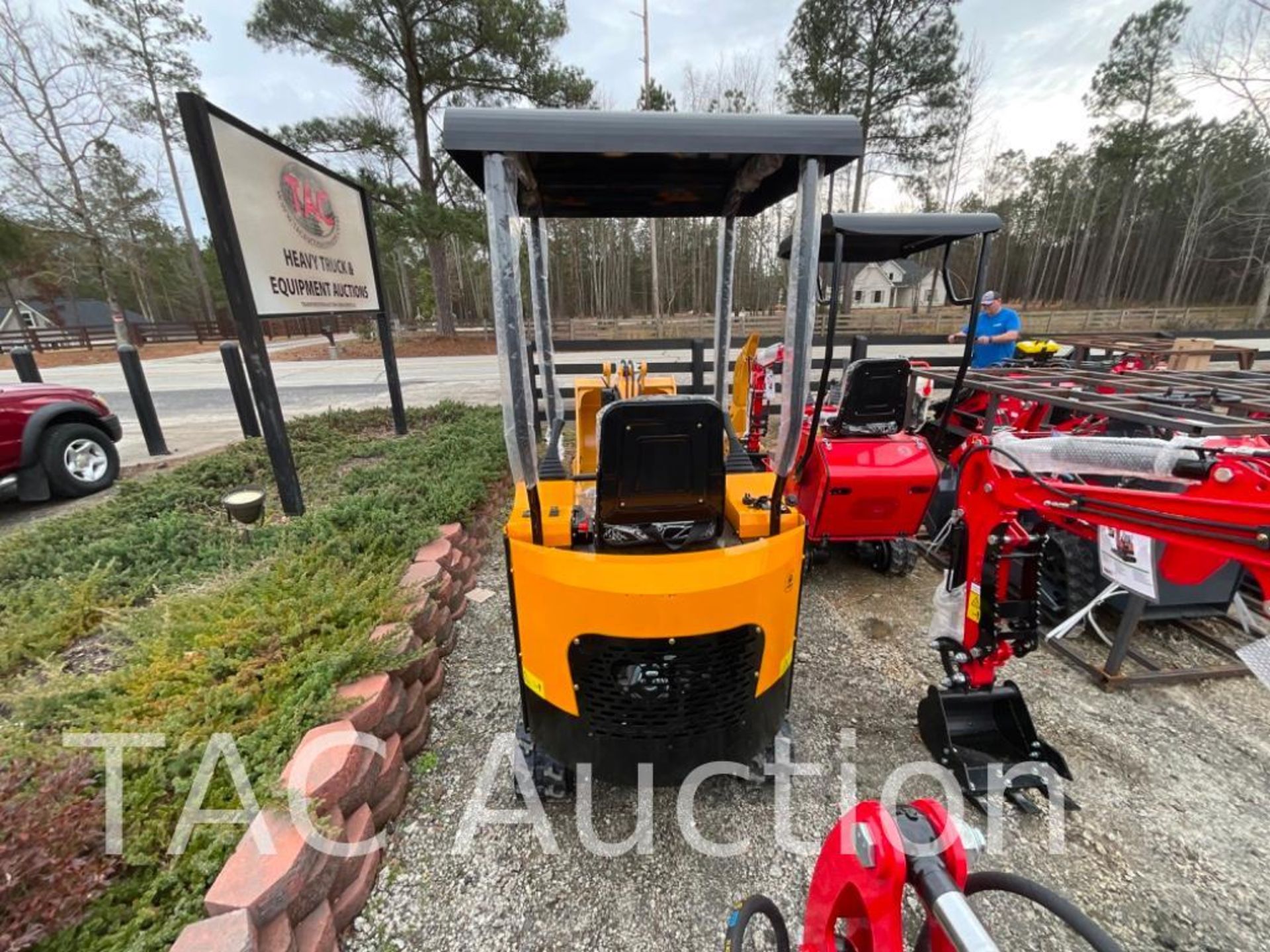 New 2023 MIVA Mini Excavator - Image 4 of 23