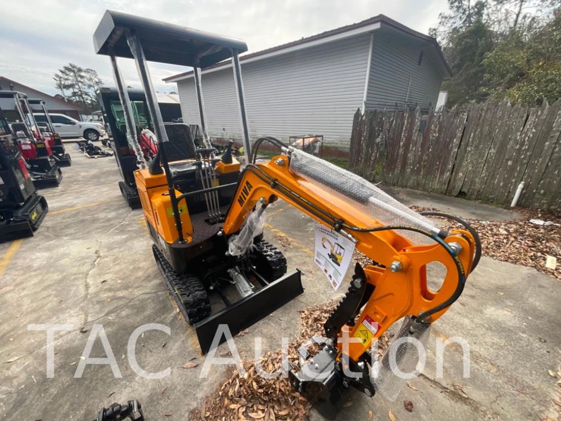 New MIVA VA15 Mini Excavator - Image 7 of 19