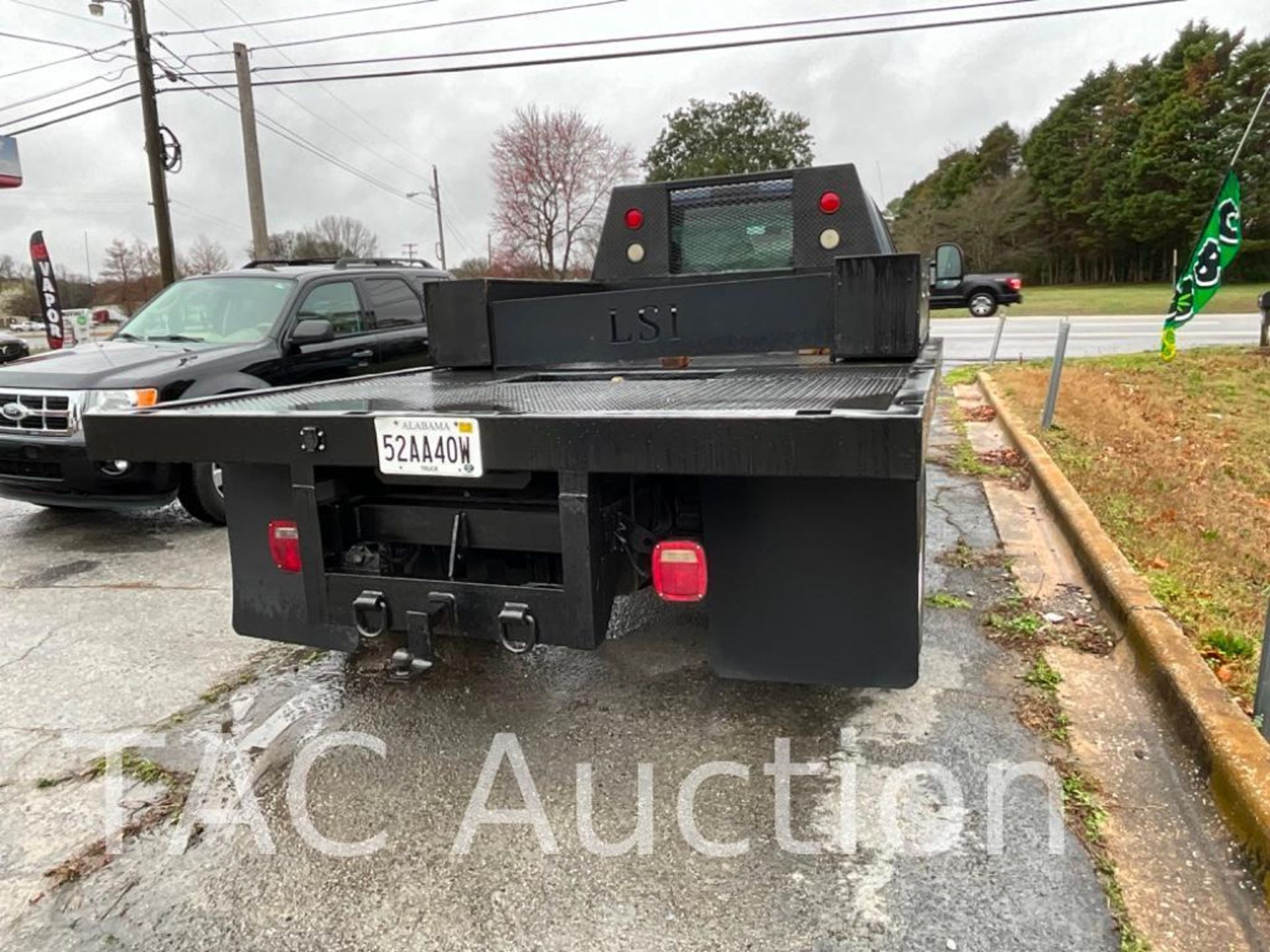 1999 Ford F-550 Flatbed Hauler Truck - Image 10 of 29