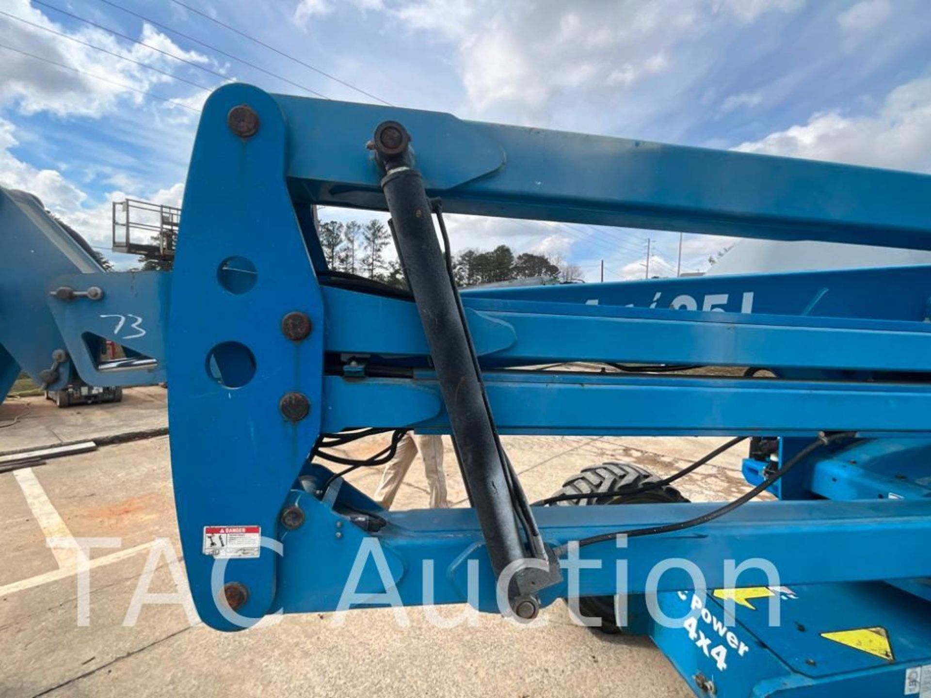 2012 Genie Z45/25J RT 4X4 Articulated Boom Lift - Image 41 of 51