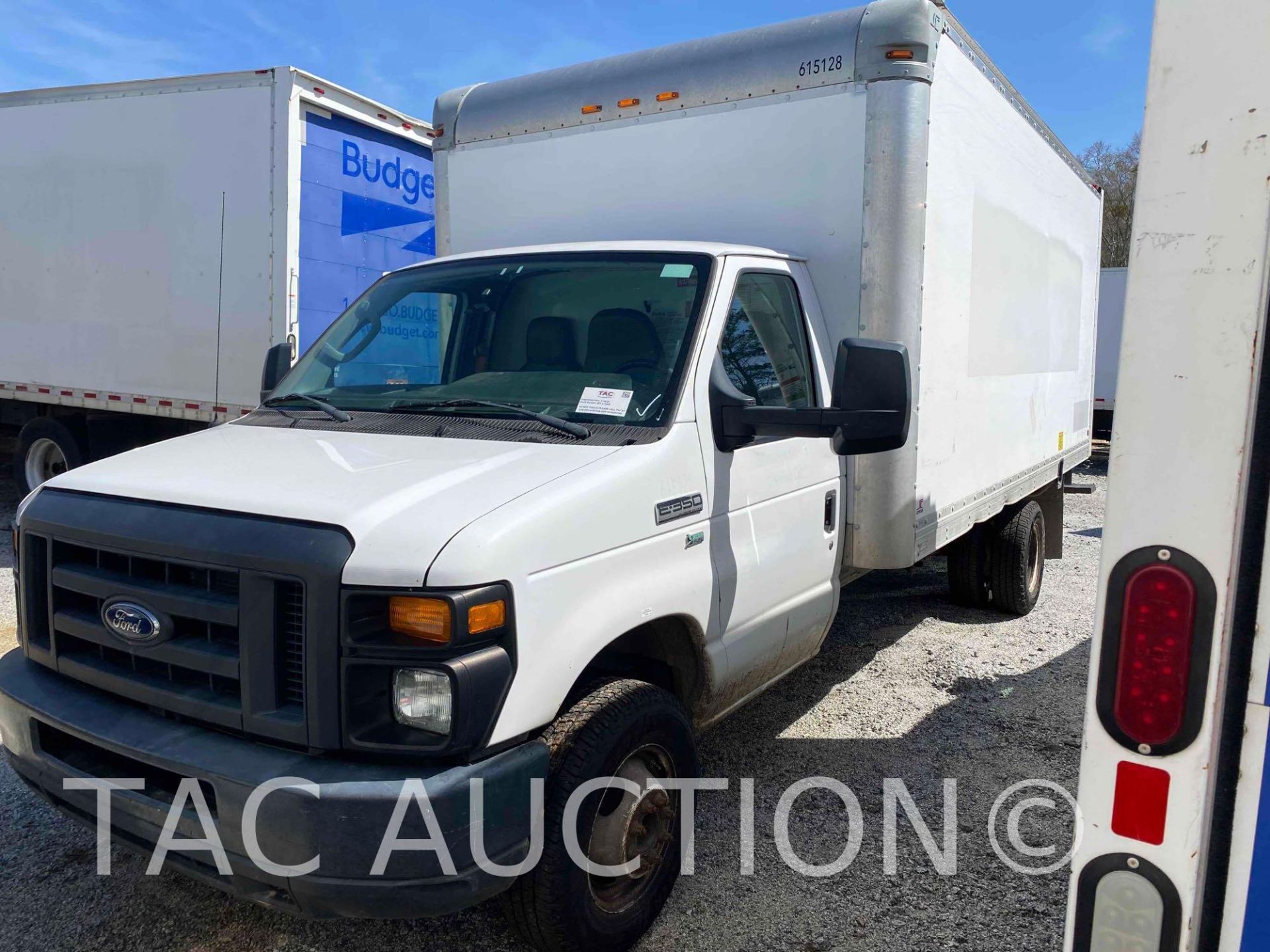 2016 Ford E-350 16ft Box Truck