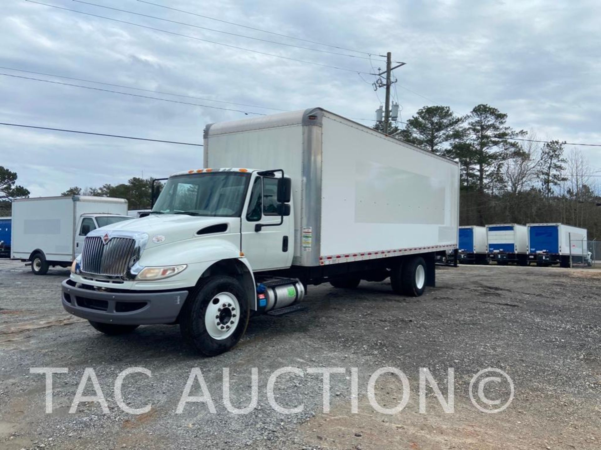 2018 International Durastar 4300 26ft Box Truck - Bild 3 aus 99