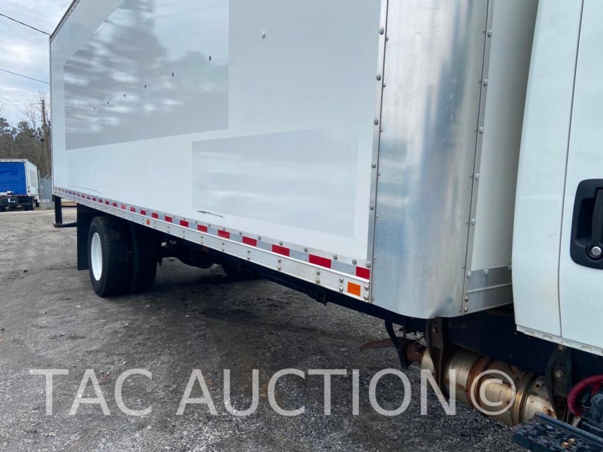 2018 International Durastar 4300 26ft Box Truck - Bild 10 aus 99