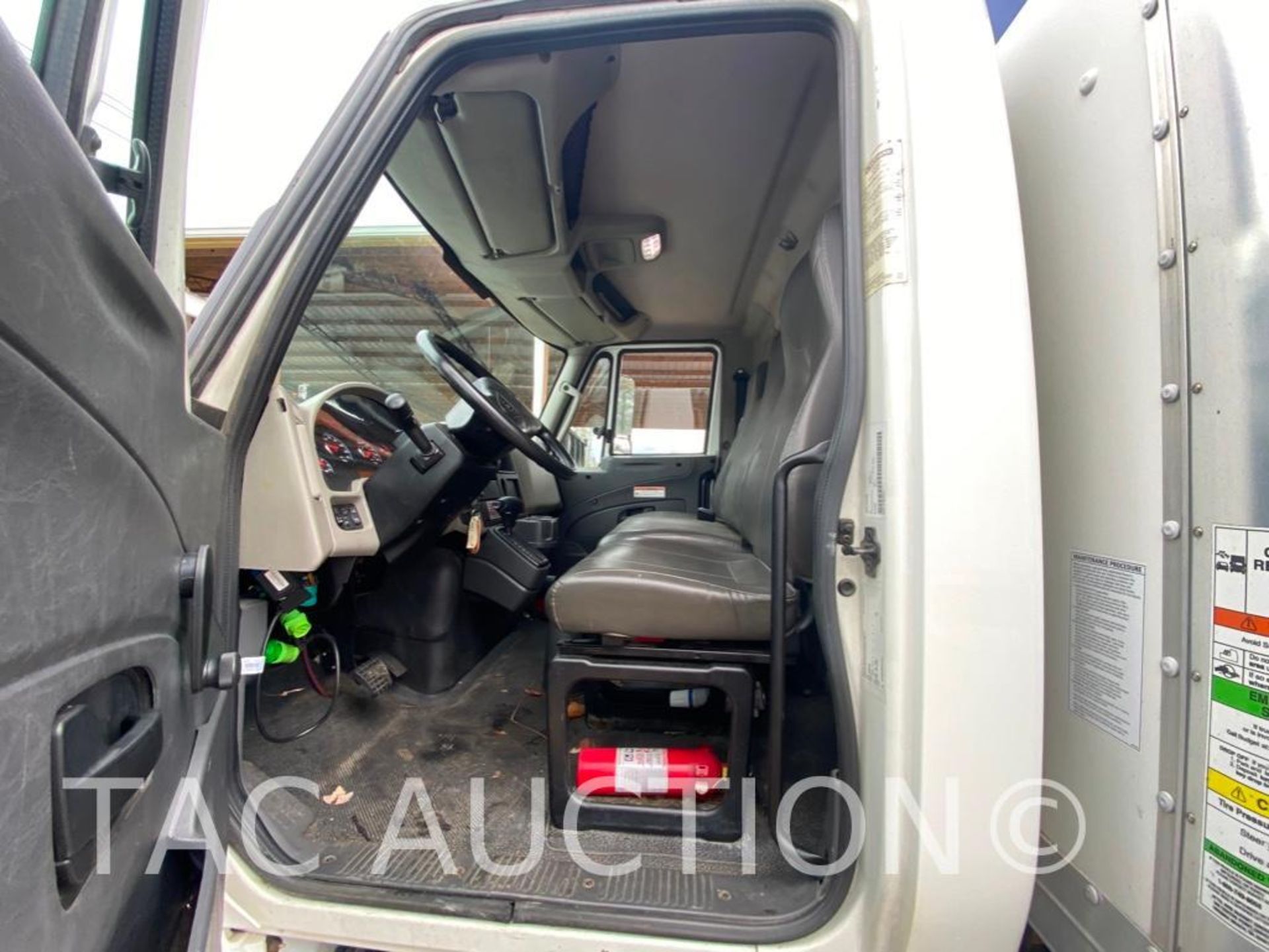2018 International Durastar 4300 26ft Box Truck - Bild 28 aus 99
