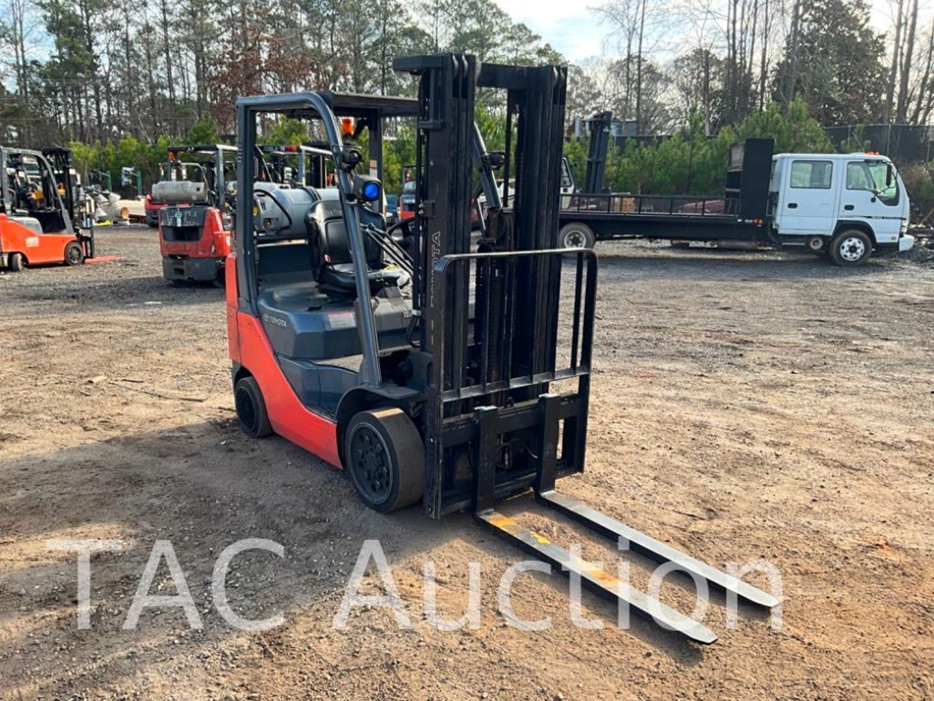 2017 Toyota 8FGCU25 5000lb Forklift - Image 7 of 33