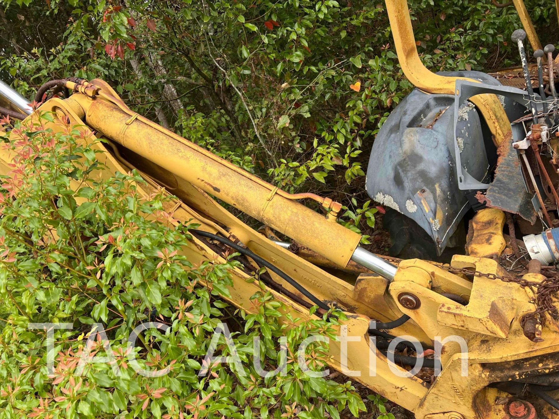 1997 Case 580 4x4 Backhoe Loader - Image 6 of 15