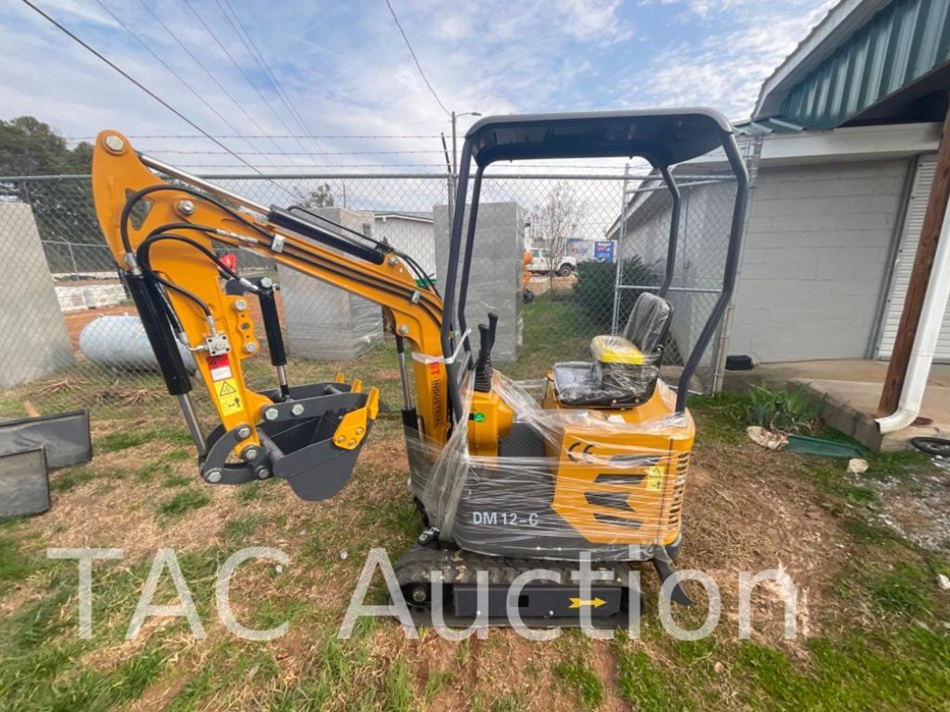 New AGT DM12-C Mini Excavator - Image 2 of 16