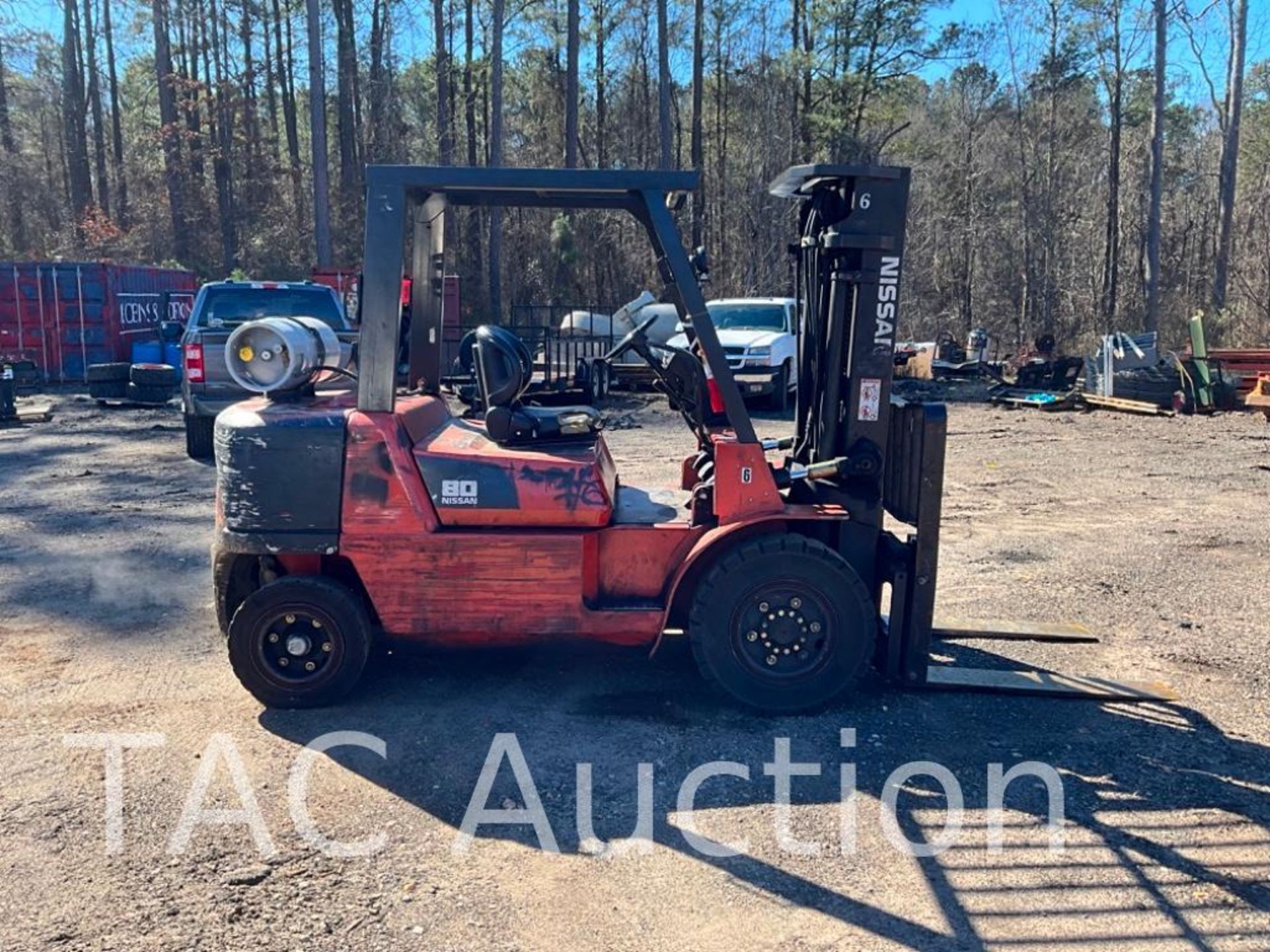 2006 Nissan F04B40V 8000lb Forklift - Image 6 of 29