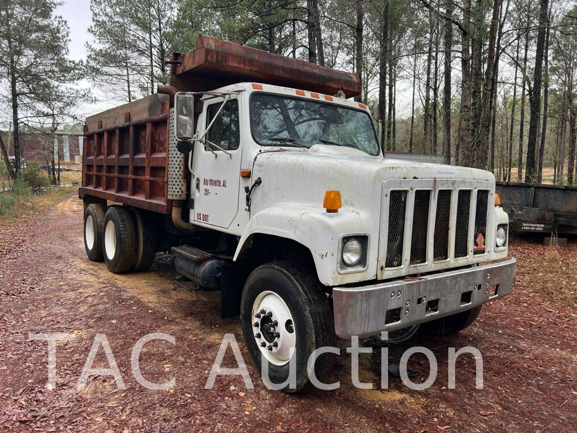 1991 International F-2554 T/A Dump Truck - Image 7 of 56