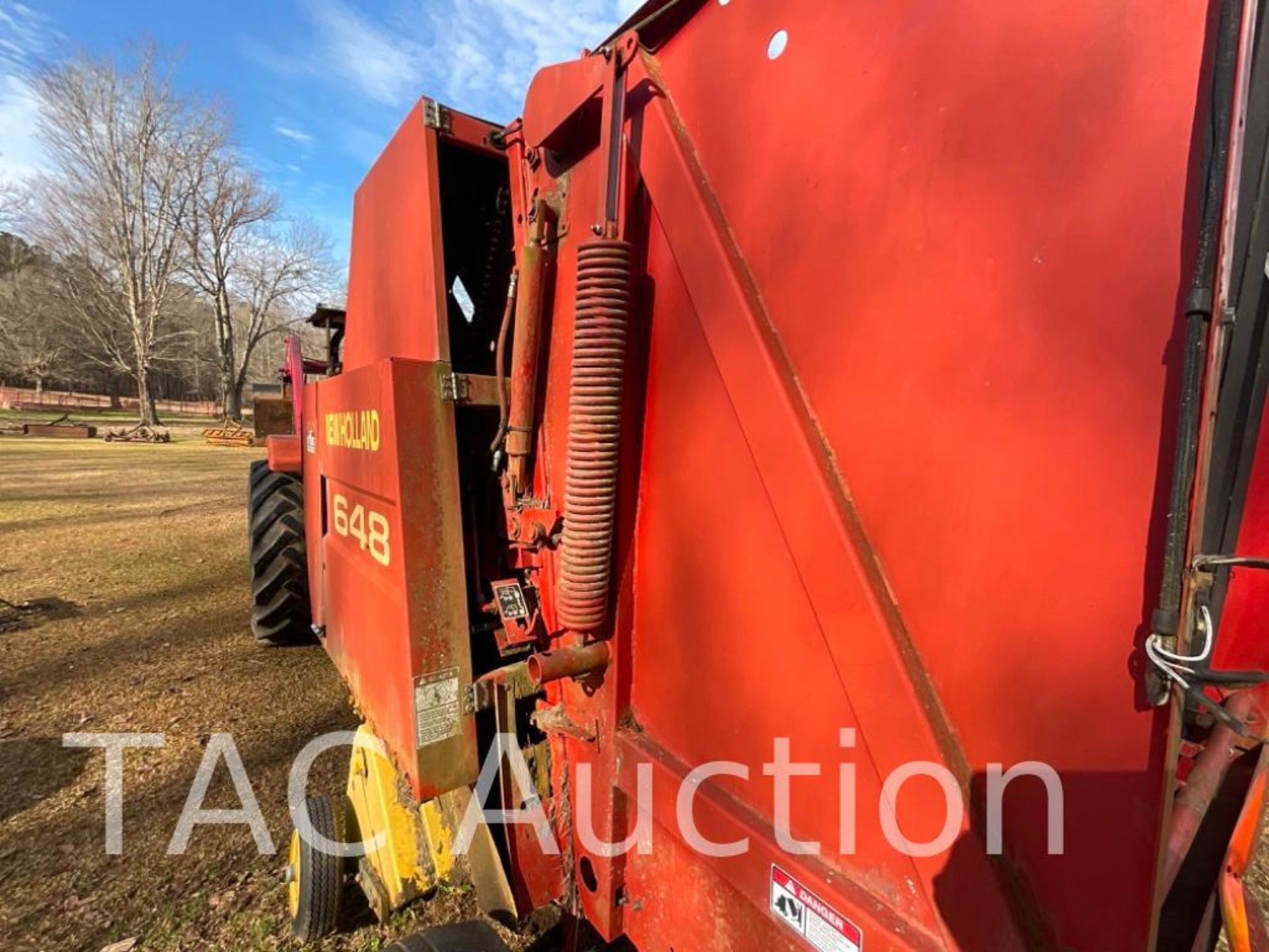 New Holland 648 String Hay Baler - Image 9 of 11