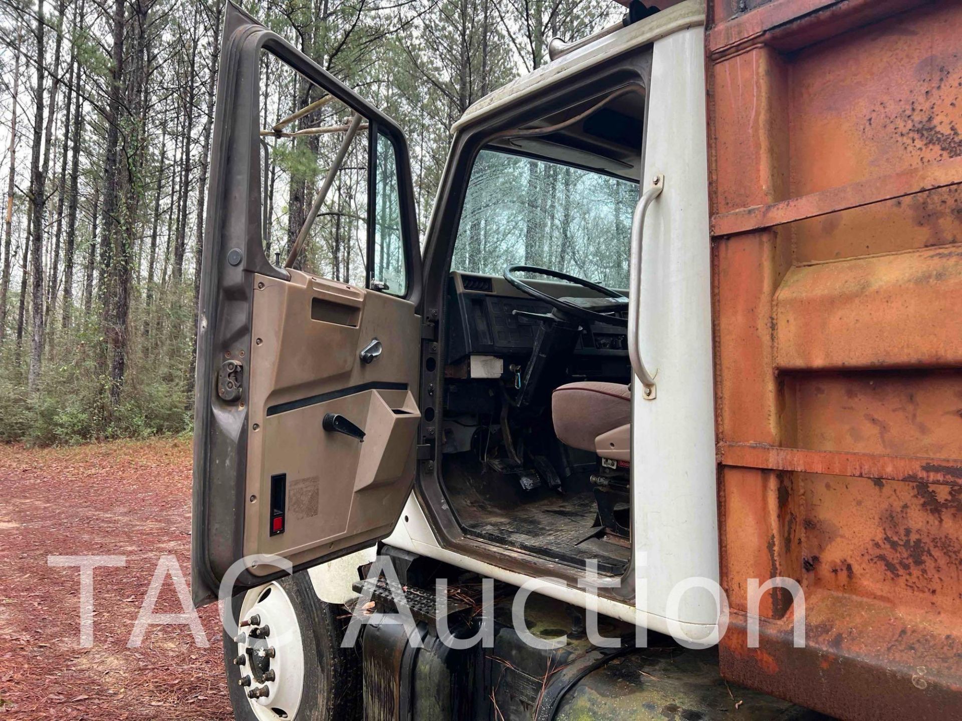 1991 International F-2554 T/A Dump Truck - Image 9 of 56