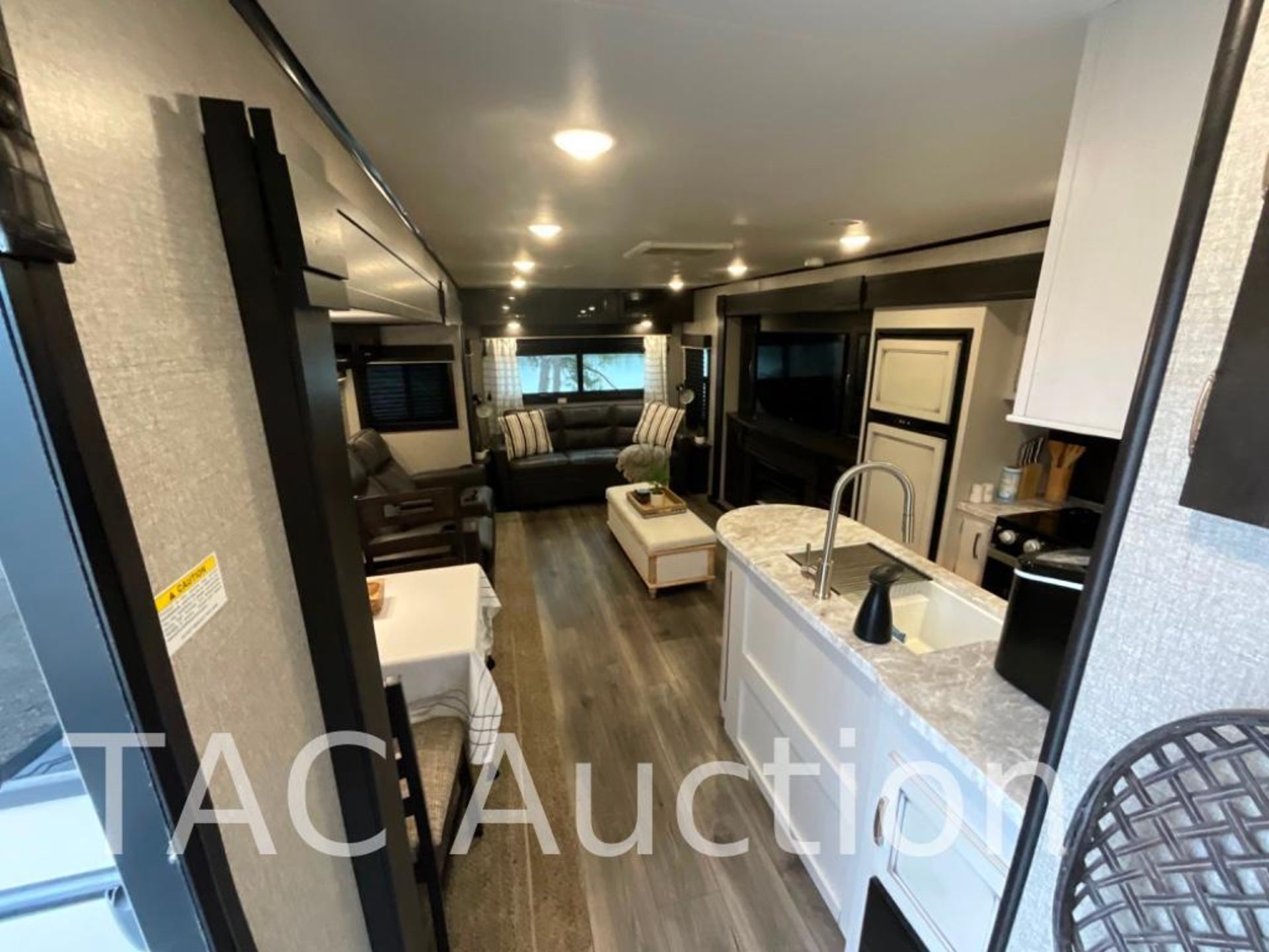 2020 Jayco Jay Flight 34RSBS Travel Trailer - Image 49 of 98