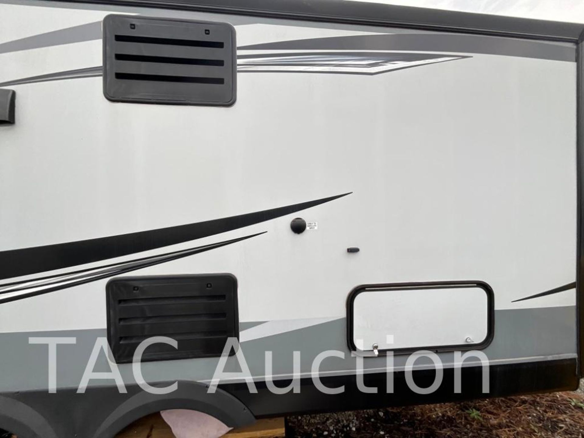 2020 Jayco Jay Flight 34RSBS Travel Trailer - Image 13 of 98