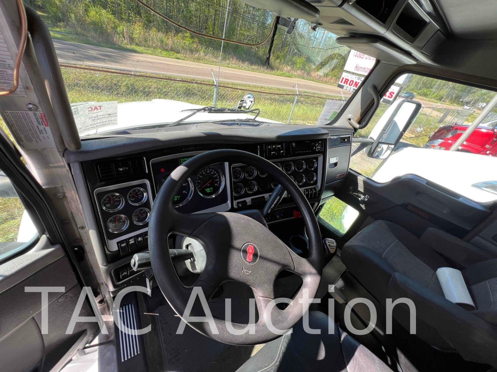 2015 Kenworth T680 Sleeper Truck - Image 19 of 70