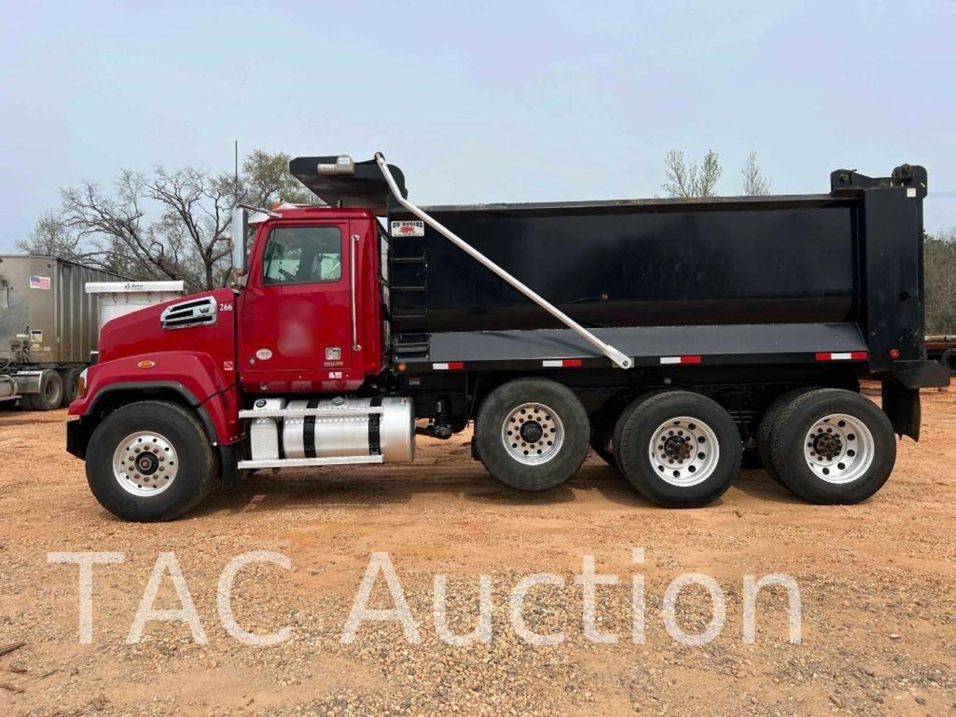 2022 Western Star 4700 SF Tri-Axle Dump Truck - Image 2 of 75