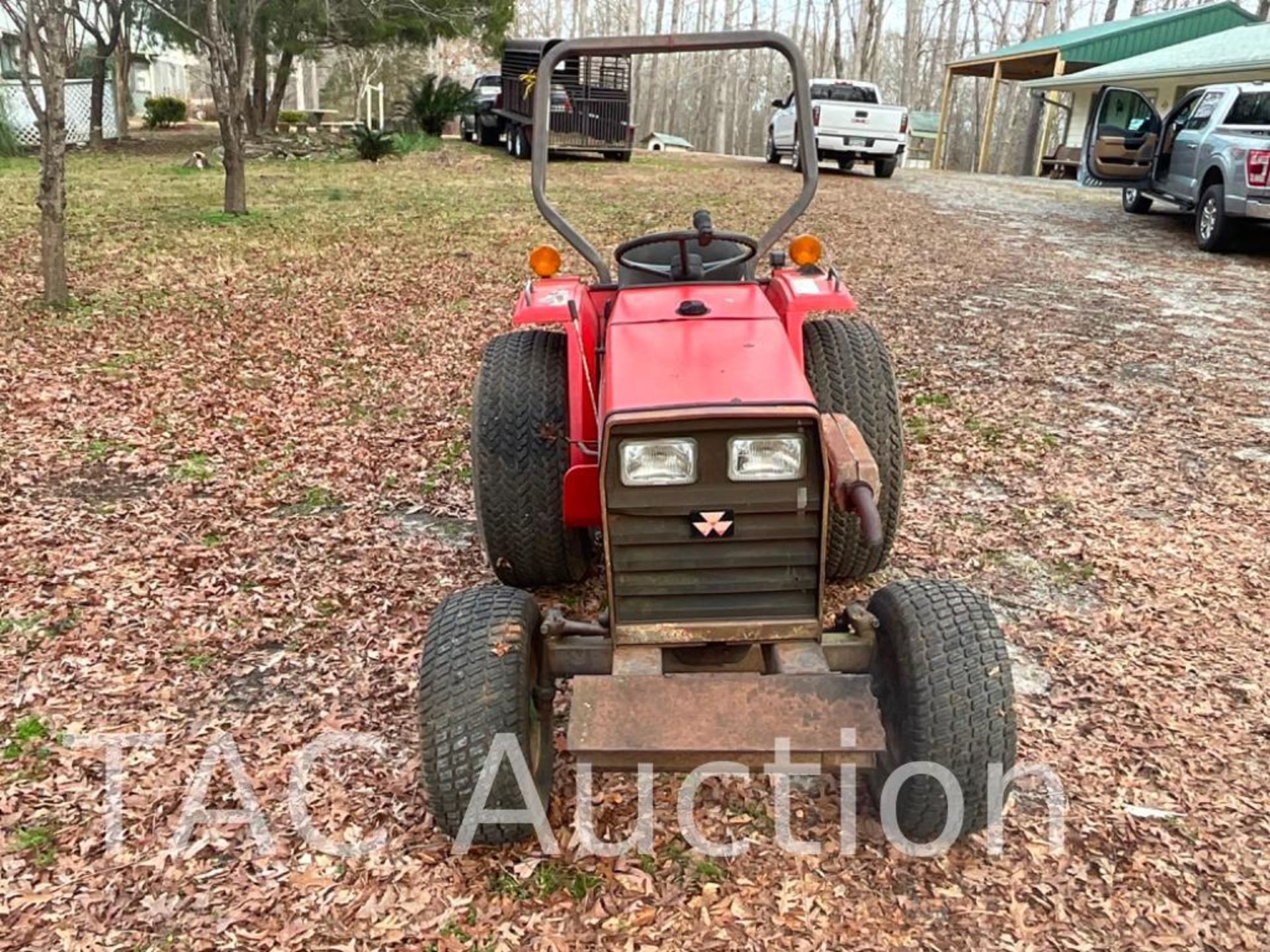 1988 Massey Ferguson 1020 Farm Tractor - Image 7 of 15