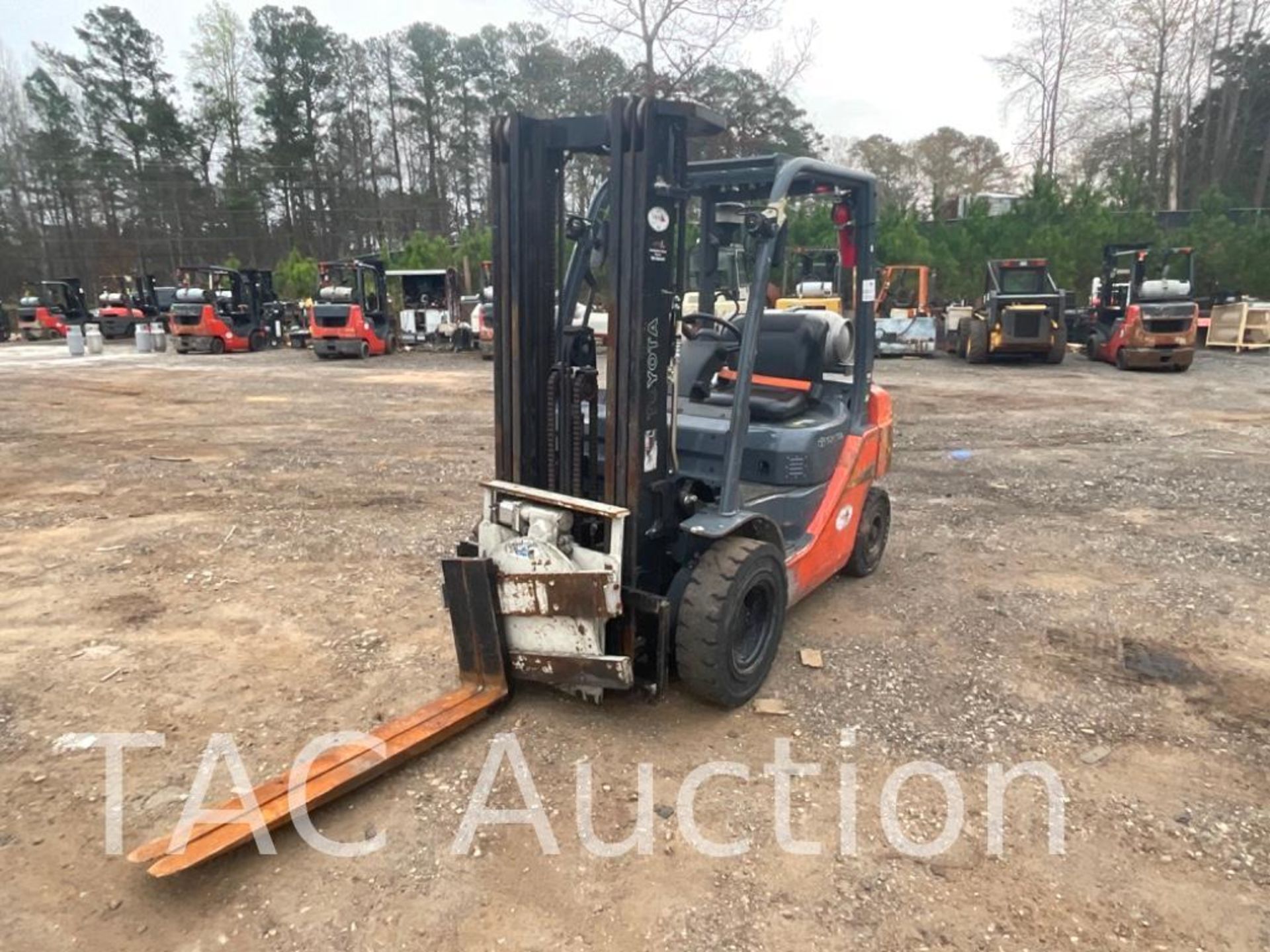 2018 Toyota 8FGU20 4000lb Forklift