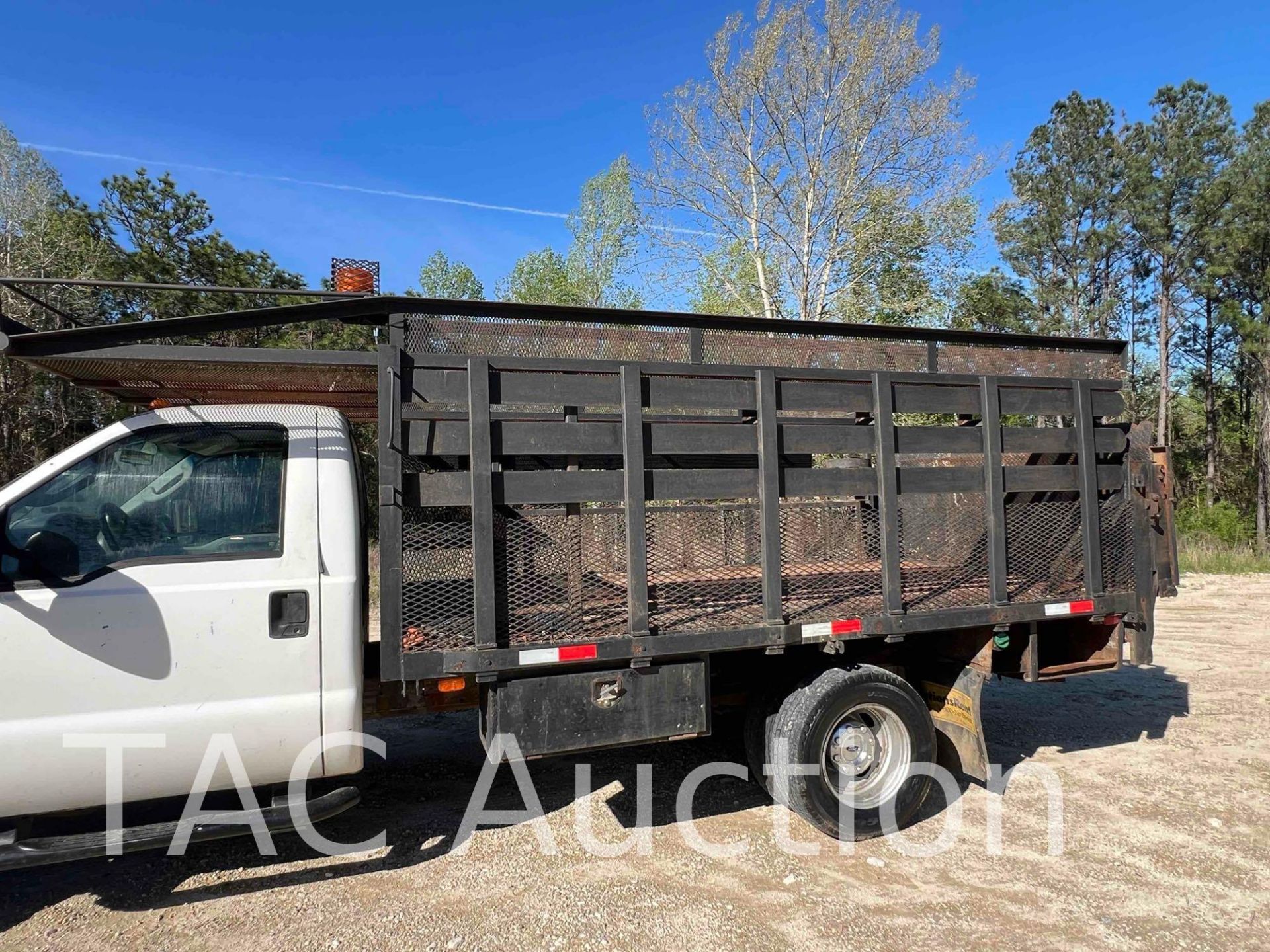 2005 Ford F350 4x4 W/ Landscape Body - Image 10 of 63