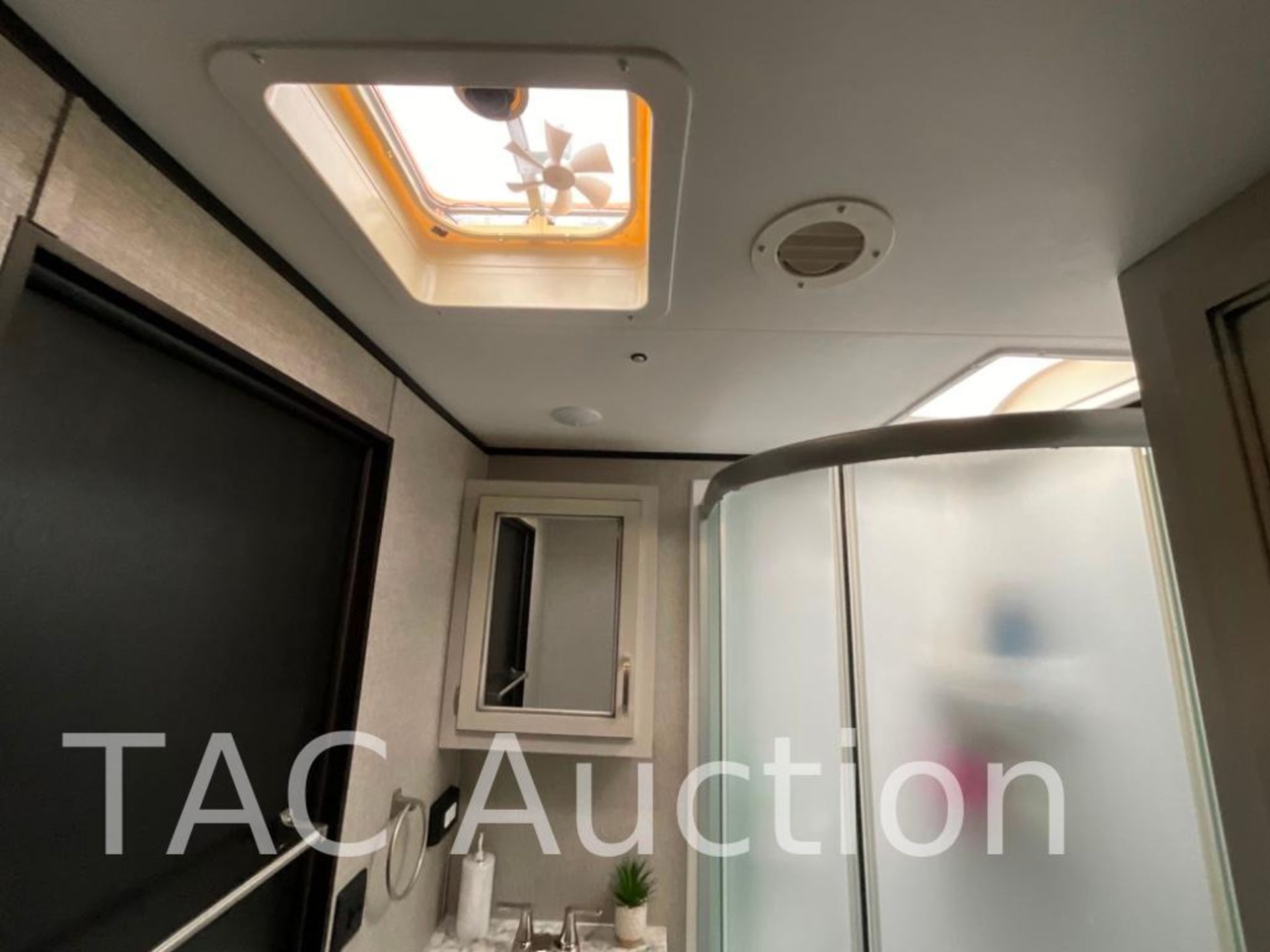 2020 Jayco Jay Flight 34RSBS Travel Trailer - Image 36 of 98