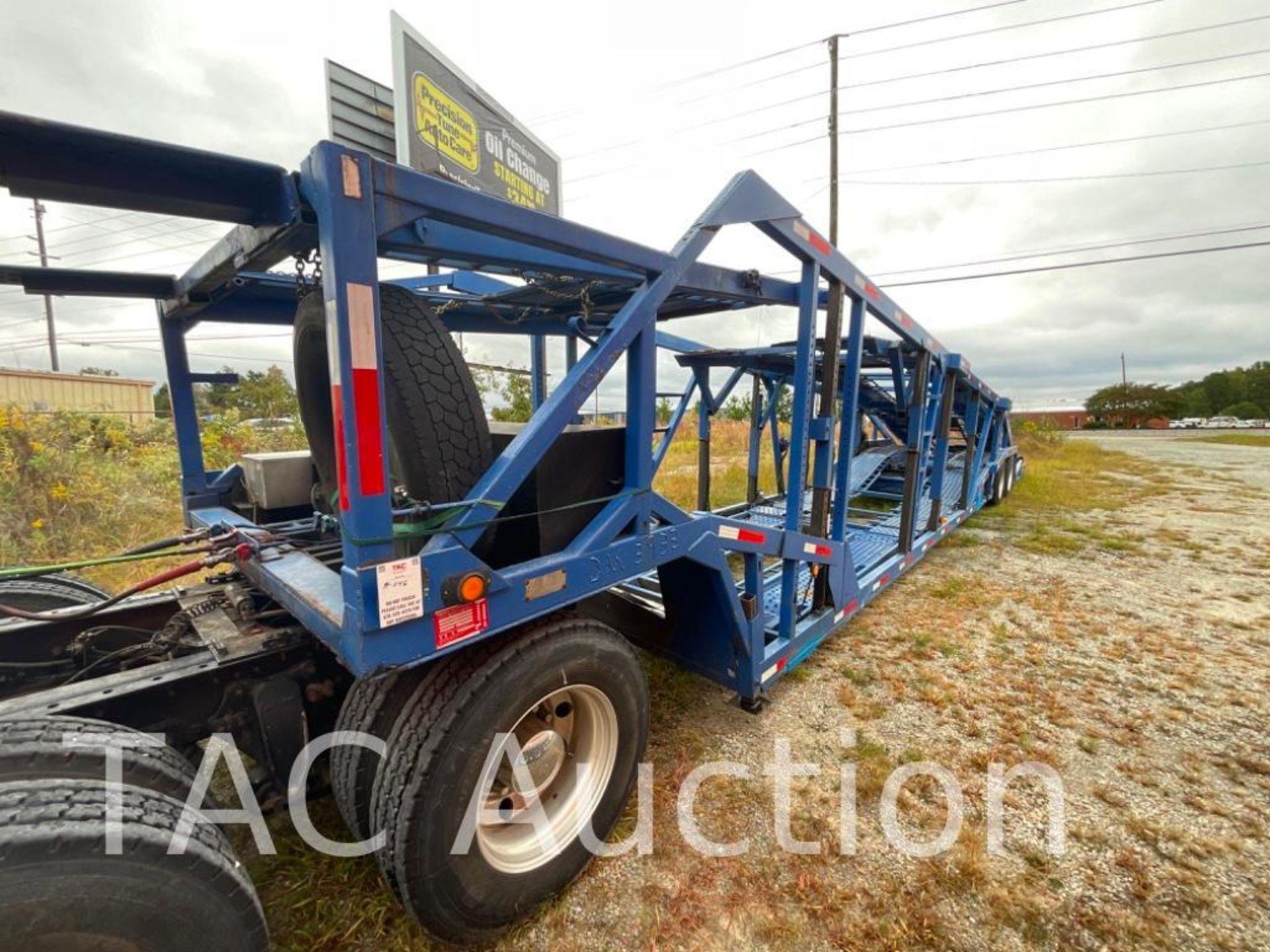 Delavan Industries 2600 (7 Car) Car Hauler - Image 3 of 27