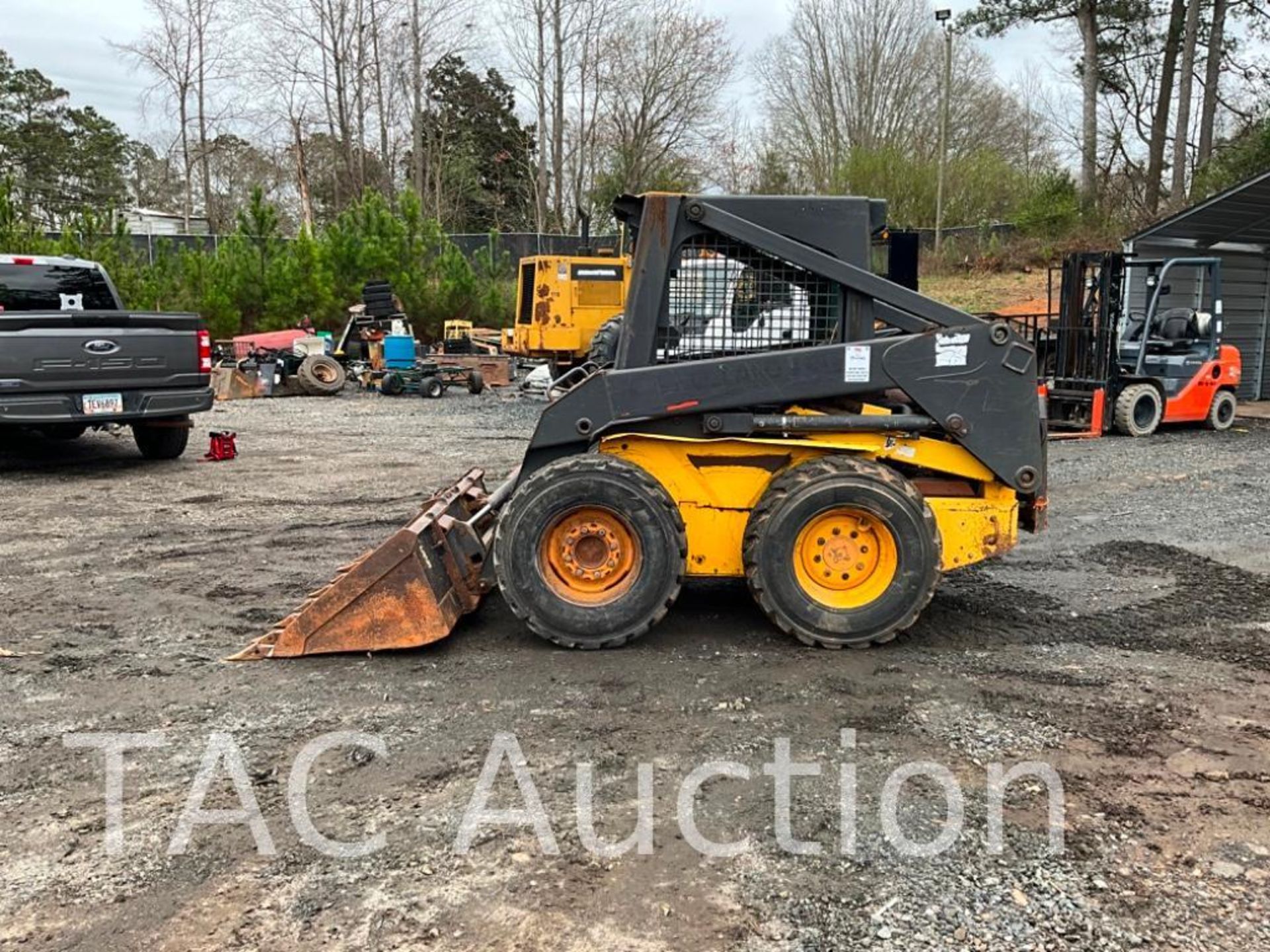 New Holland LS170 Skid Steer Loader - Image 2 of 26