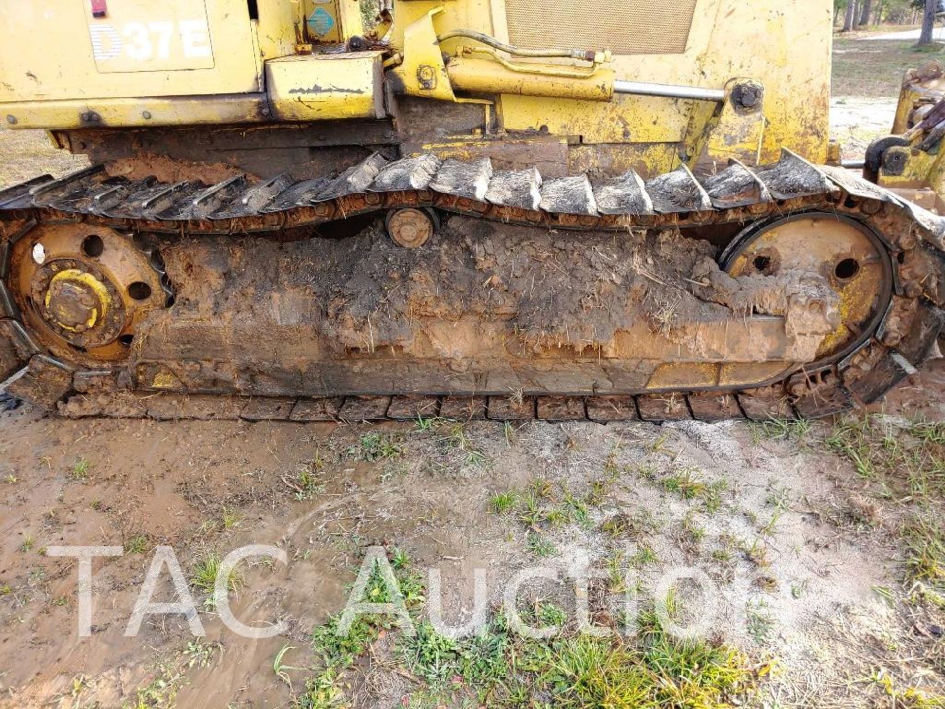 2007 Komatsu D37E-5 Bulldozer - Image 28 of 29