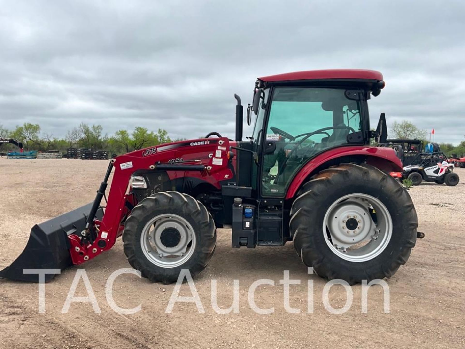 2021 CASE 105A 4x4 Enclosed Cab Tractor W/ Front End Loader - Image 4 of 37