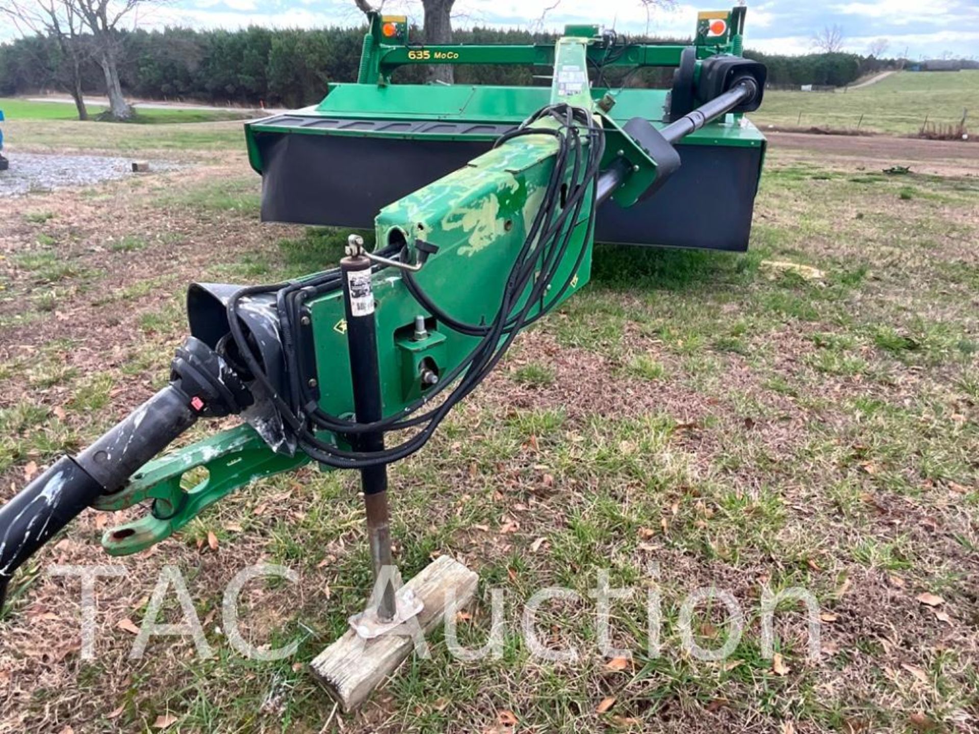 2012 John Deere 635 Mower Conditioner - Image 30 of 43