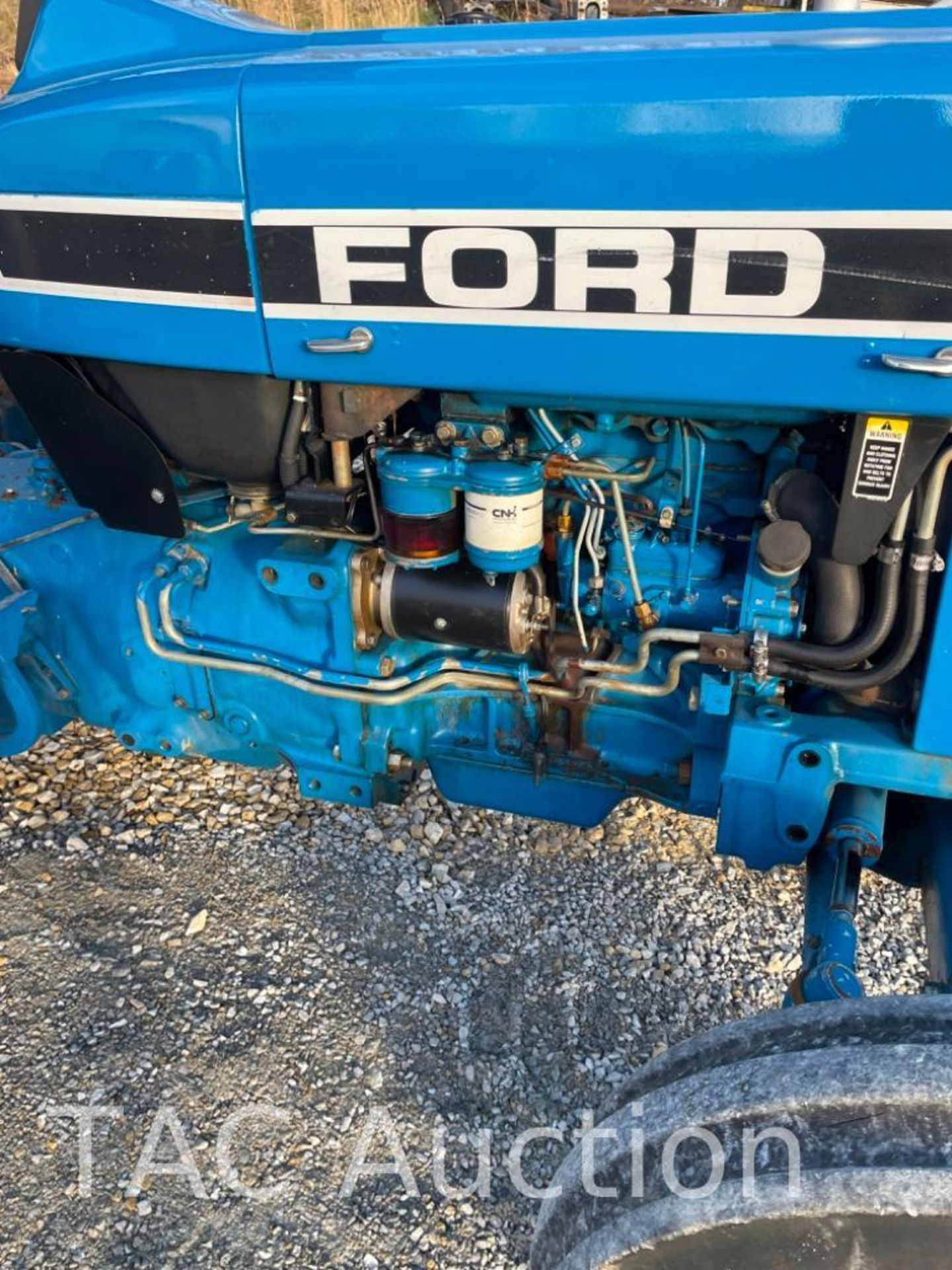 1995 Ford 3930 Farm Tractor - Image 6 of 7