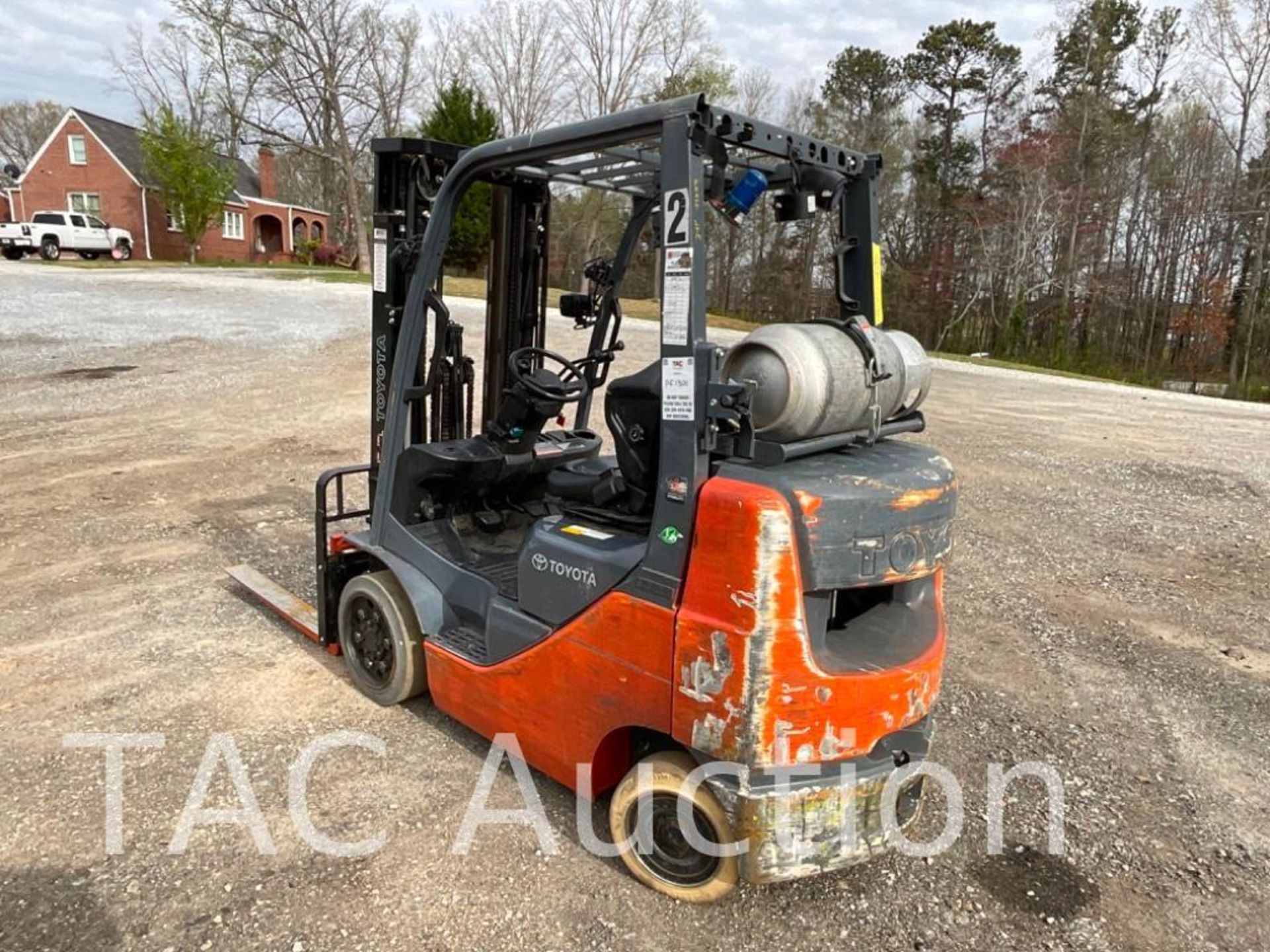 2017 Toyota 8FGCU25 5000lb Forklift - Image 3 of 23