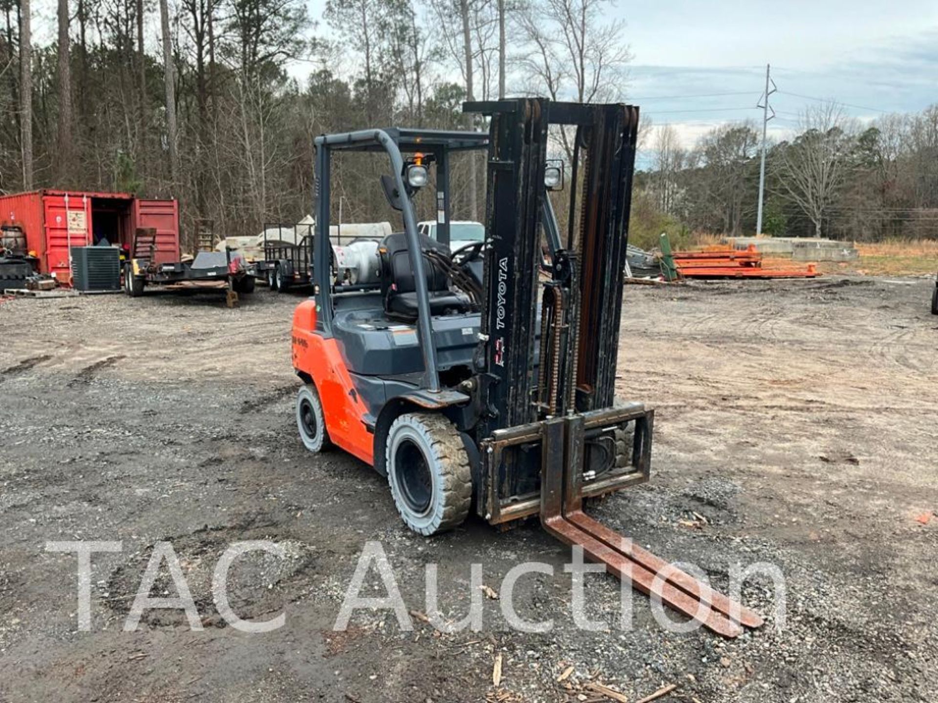 2016 Toyota 8FGU25 5,000lb Forklift - Image 7 of 35