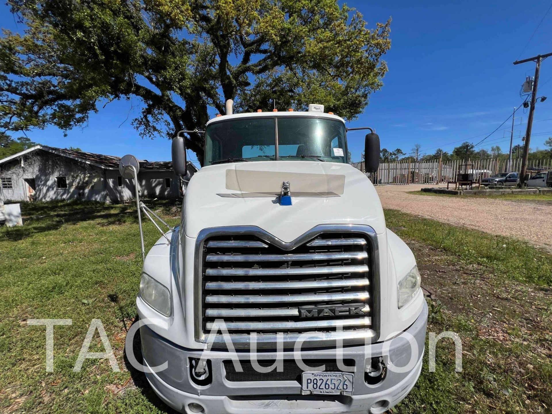 2011 Mack CXU613 Day Cab - Image 9 of 64