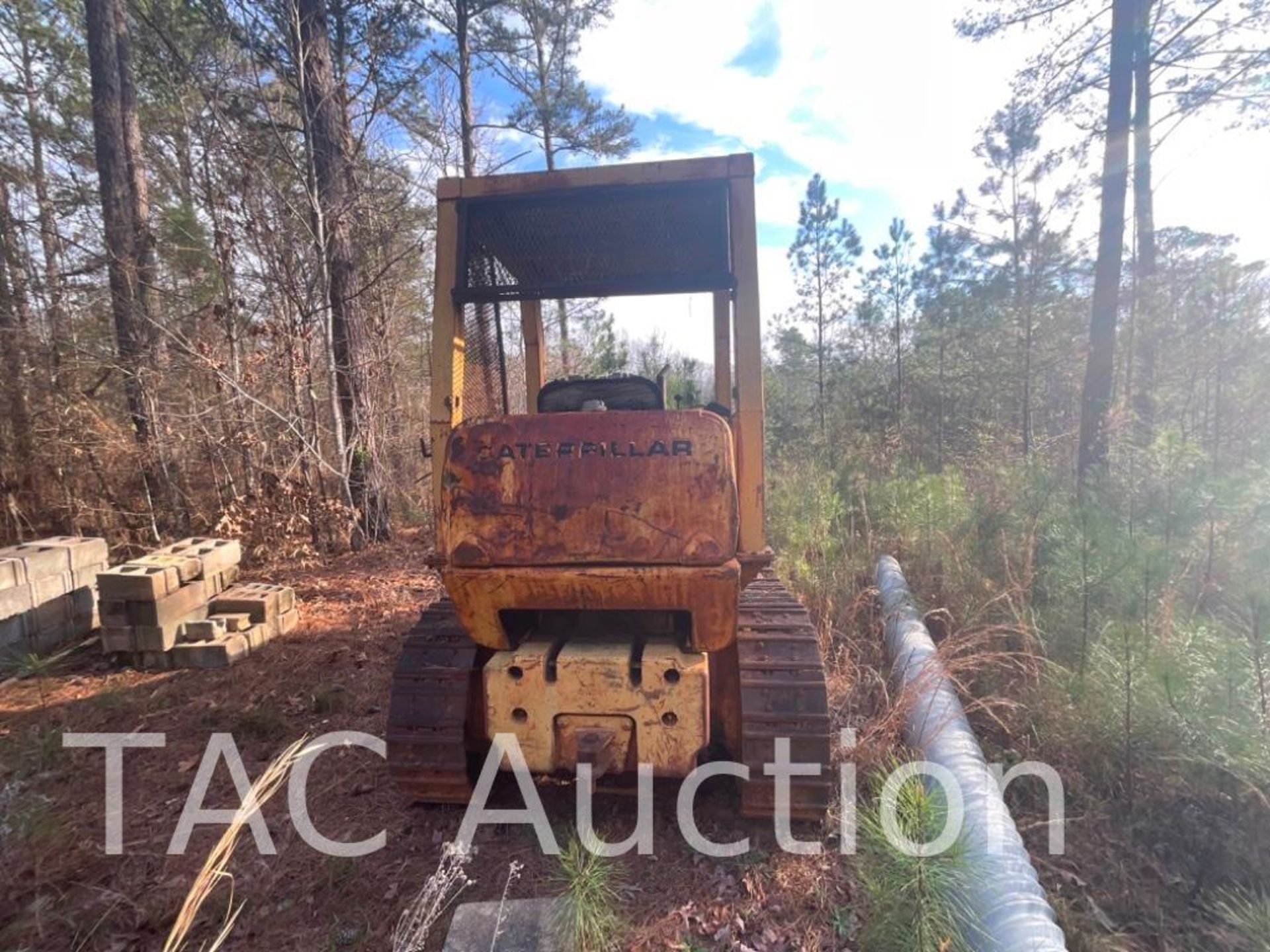 Cat 951C Crawler Loader - Image 5 of 37