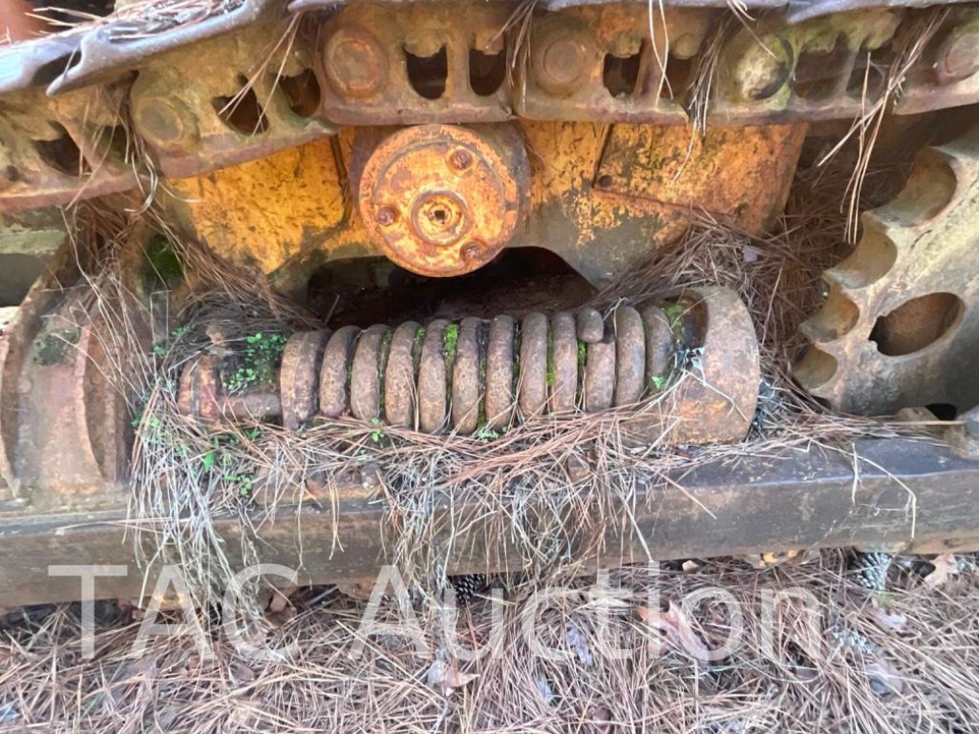 Cat 951C Crawler Loader - Image 31 of 37