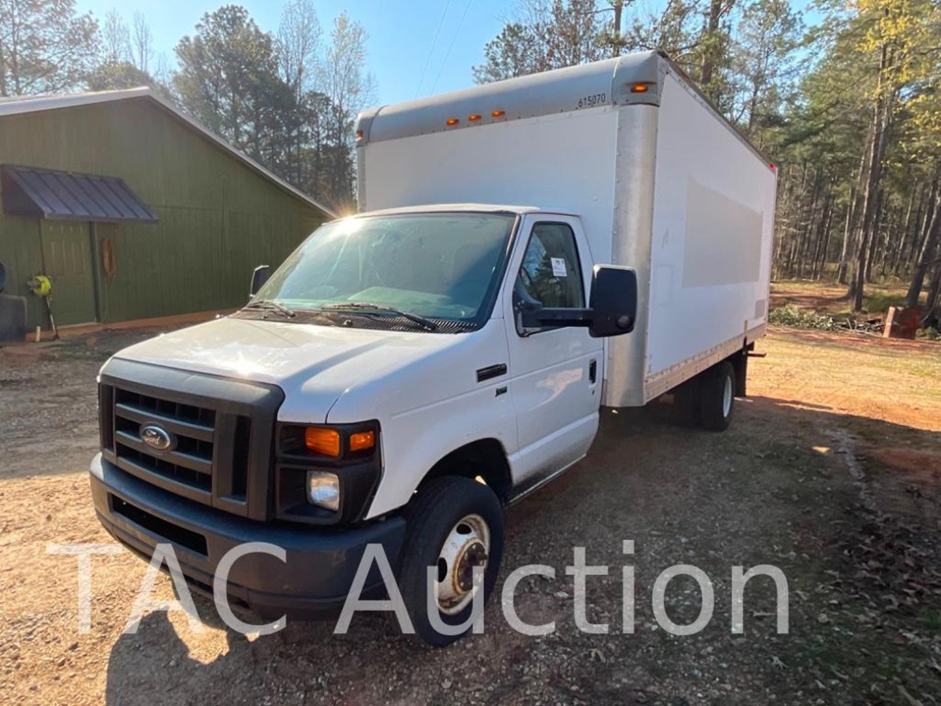 2016 Ford E350 16ft Box Truck